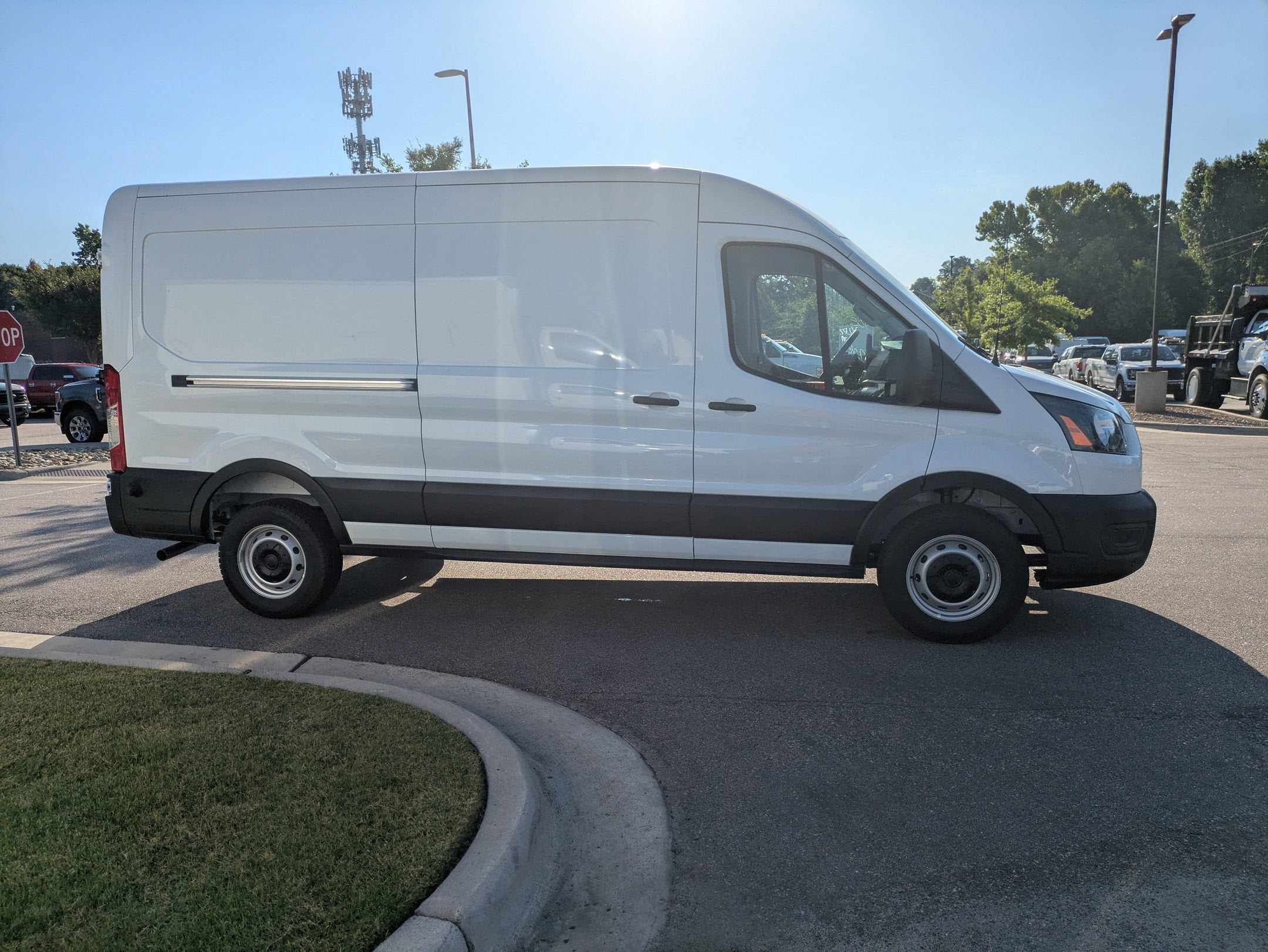 2026 Ford Transit Cargo Van Base
