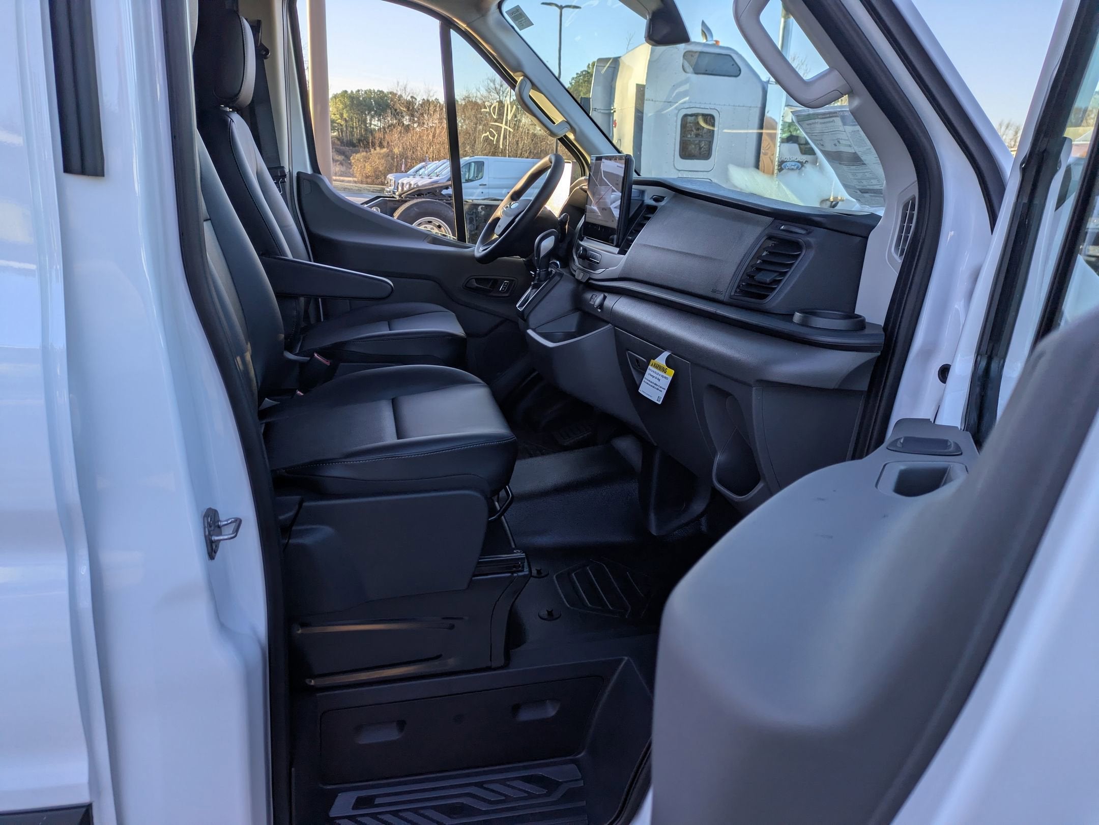 2026 Ford Transit Cargo Van Base