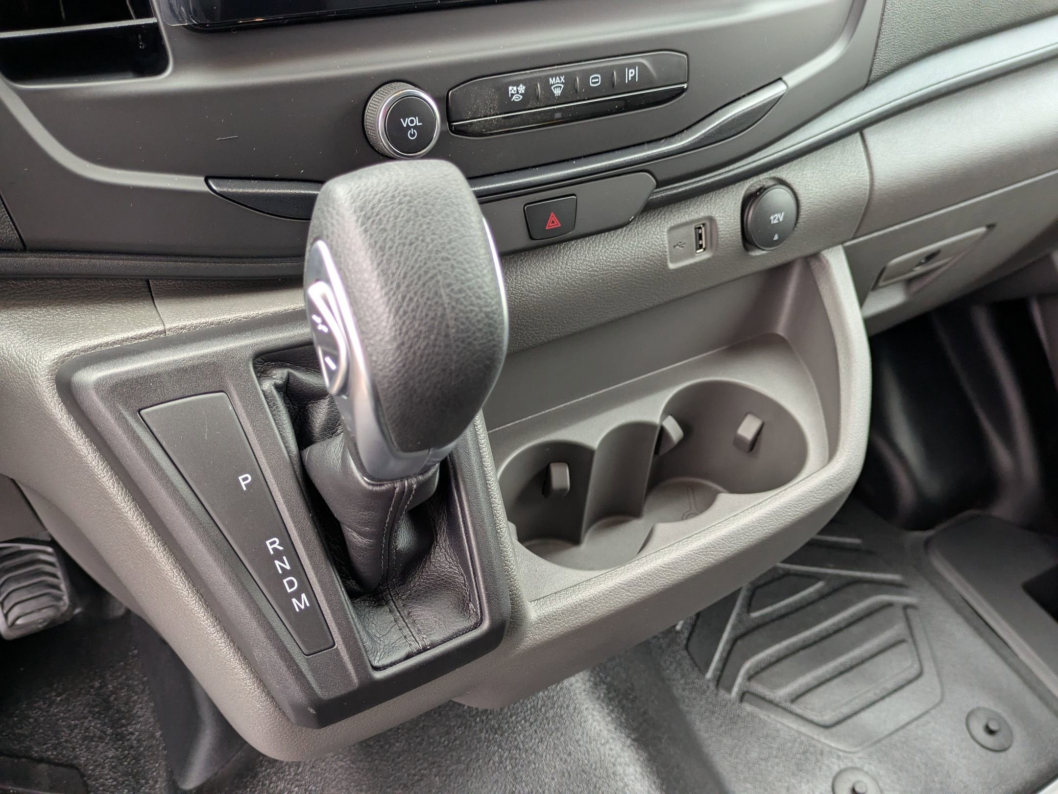 2026 Ford Transit Cargo Van Base