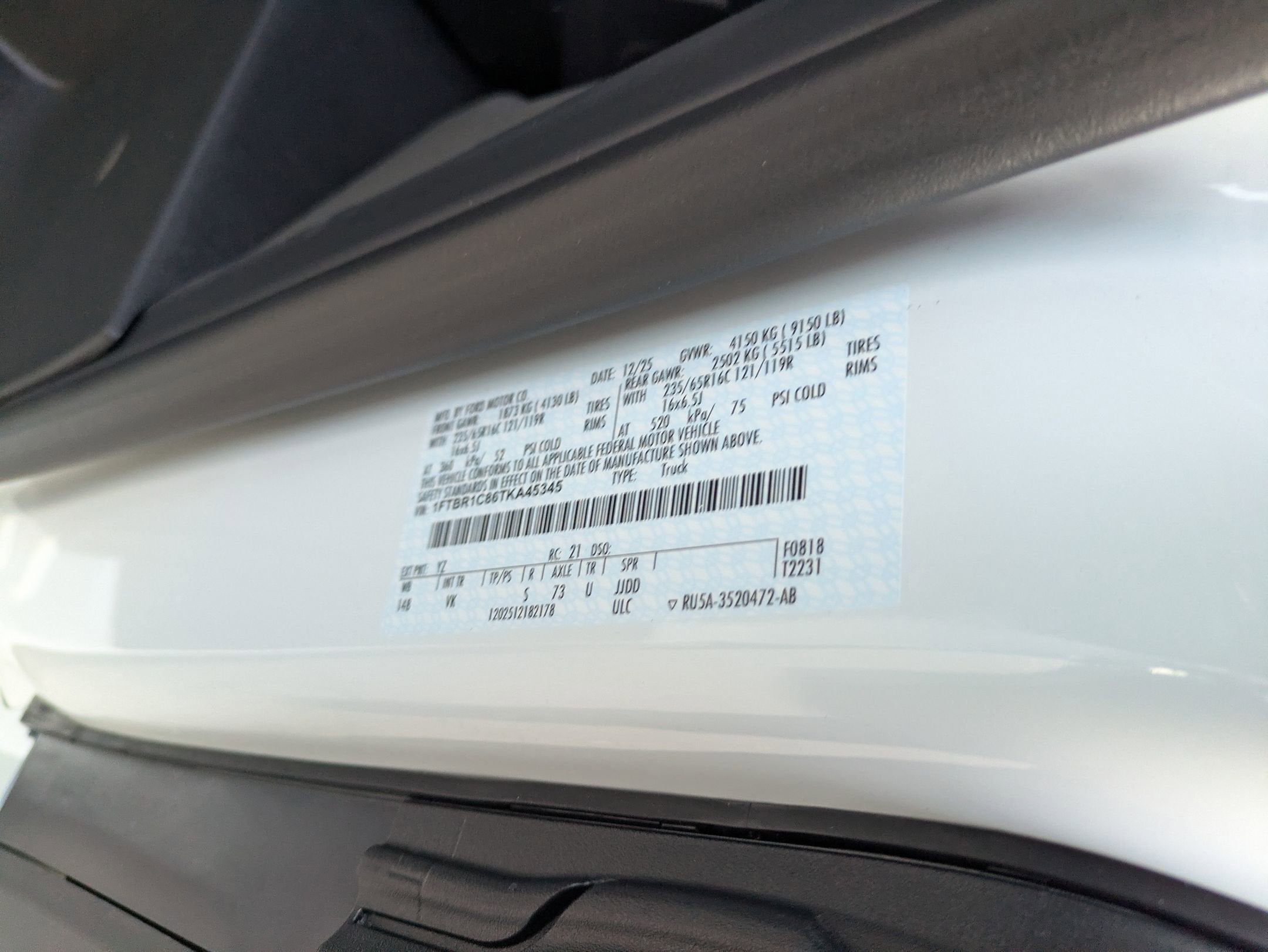 2026 Ford Transit Cargo Van Base