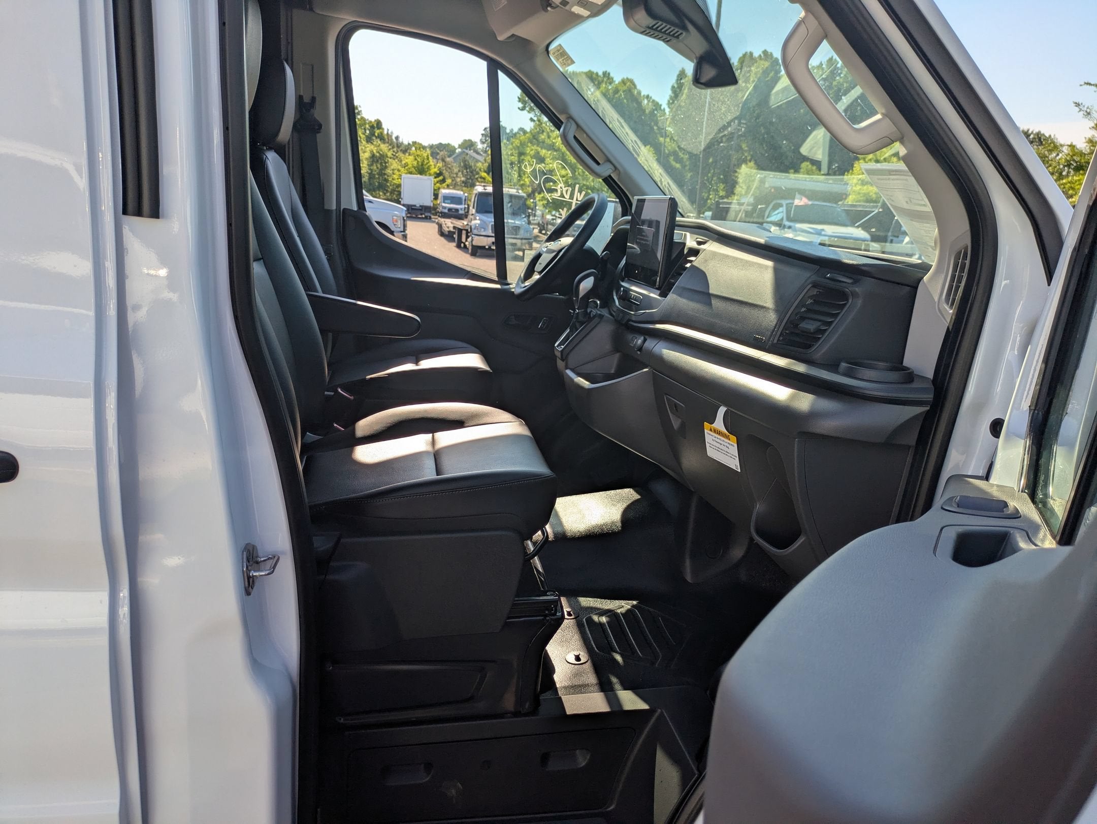 2026 Ford Transit Cargo Van Base
