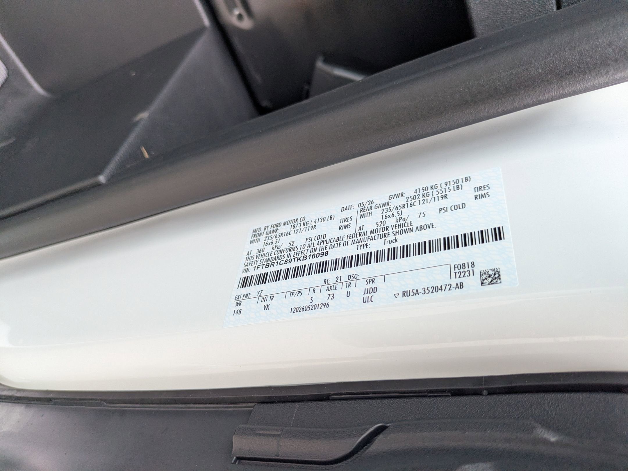 2026 Ford Transit Cargo Van Base