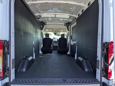 2026 Ford Transit Cargo Van Base
