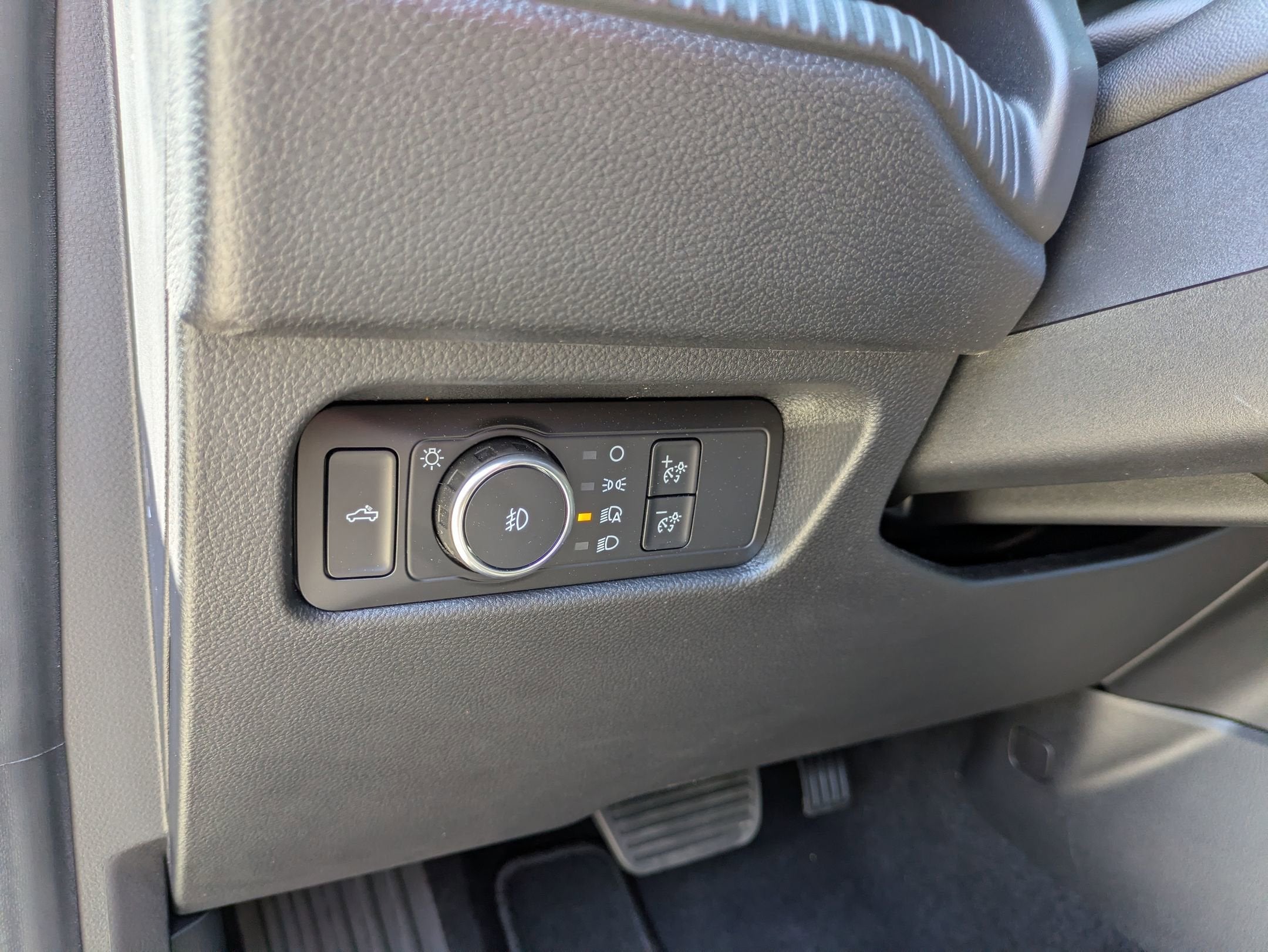 2025 Ford Ranger XLT - Crossroads Courtesy Demo