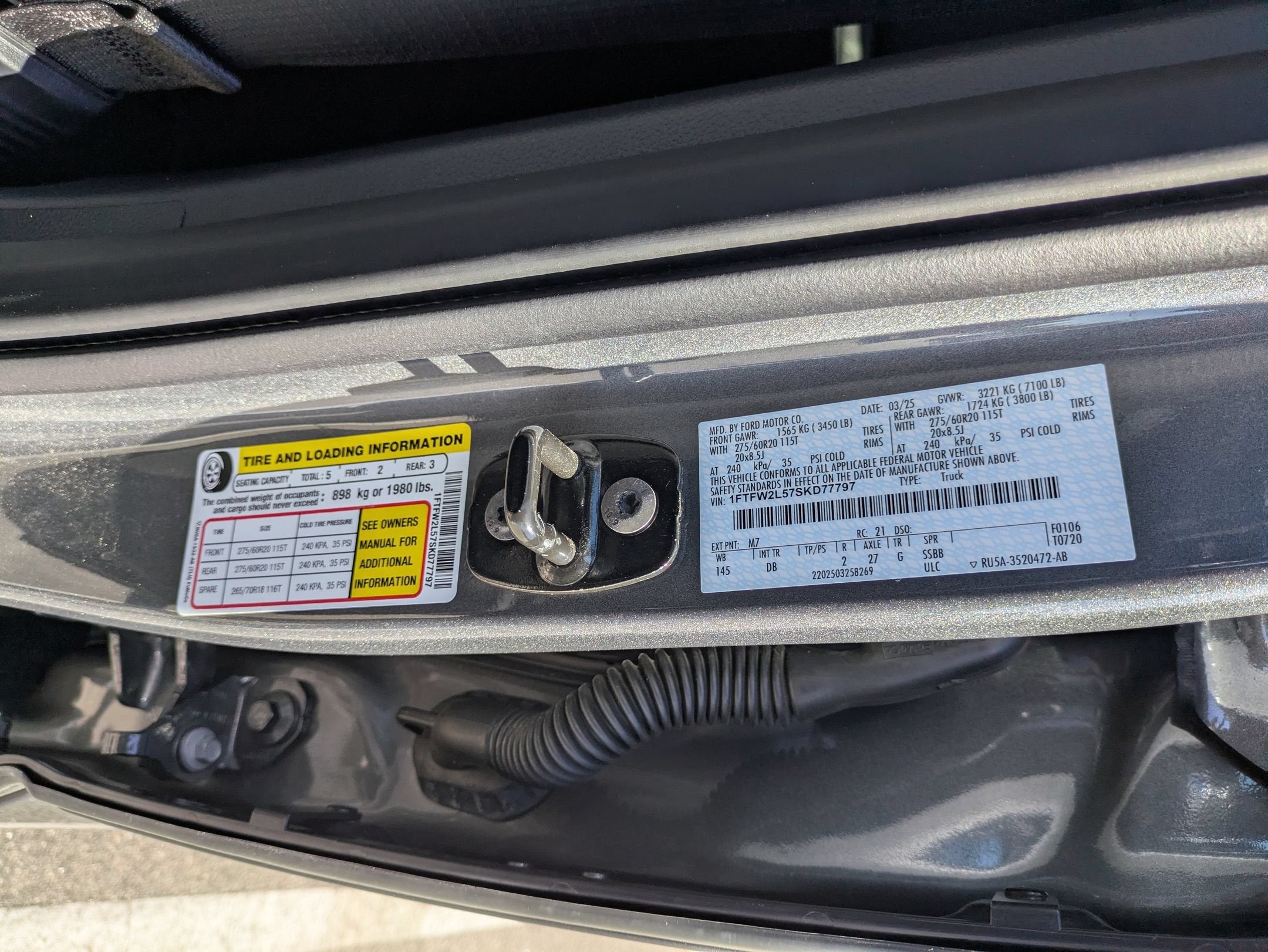 2025 Ford F-150 STX