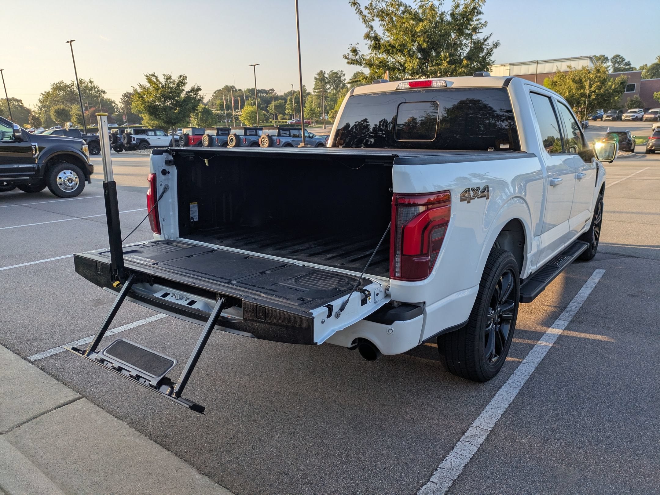 2024 Ford F-150 LARIAT
