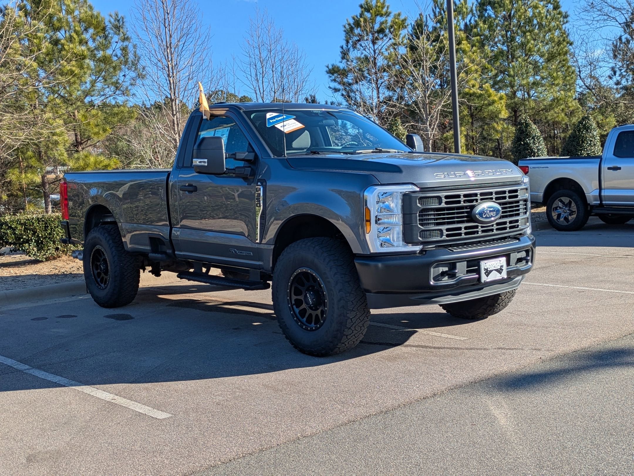 2025 Ford Super Duty F-350 SRW XL