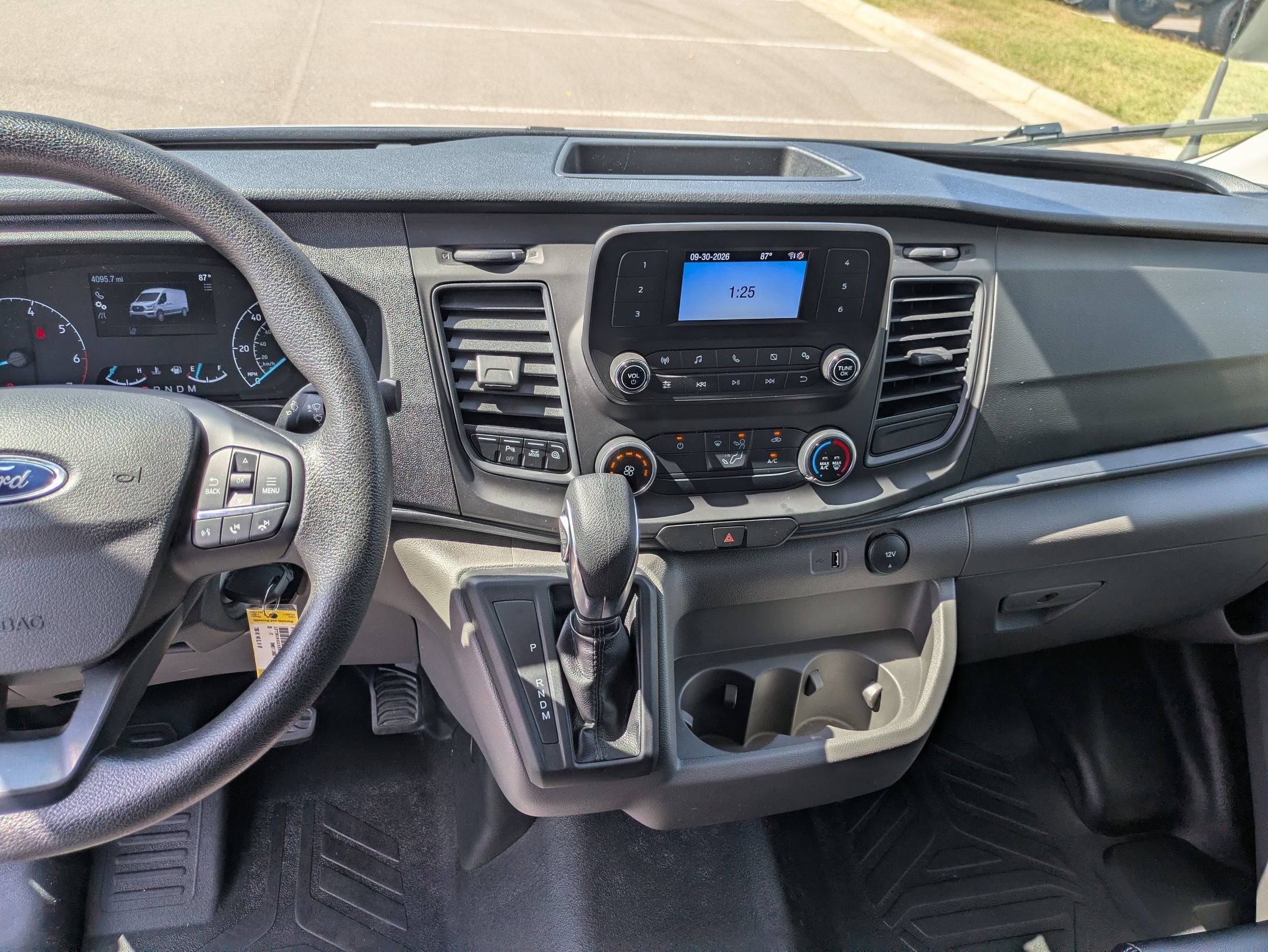 2025 Ford Transit Cargo Van Base
