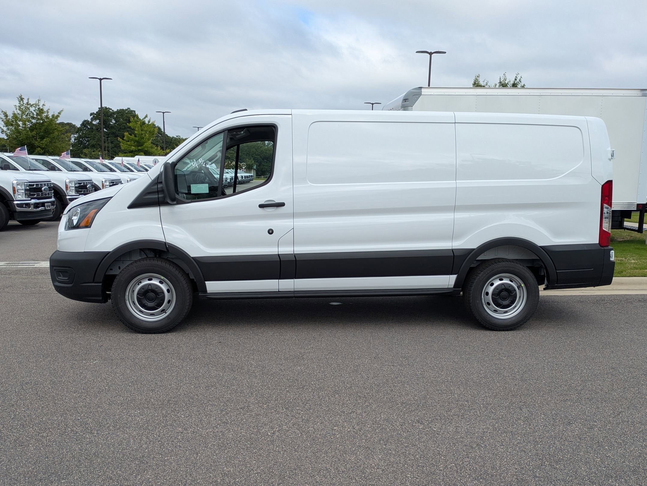 2026 Ford Transit Cargo Van Base