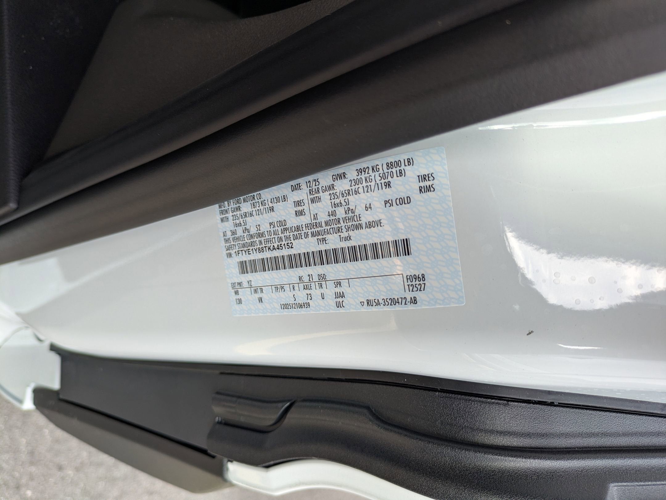 2026 Ford Transit Cargo Van Base