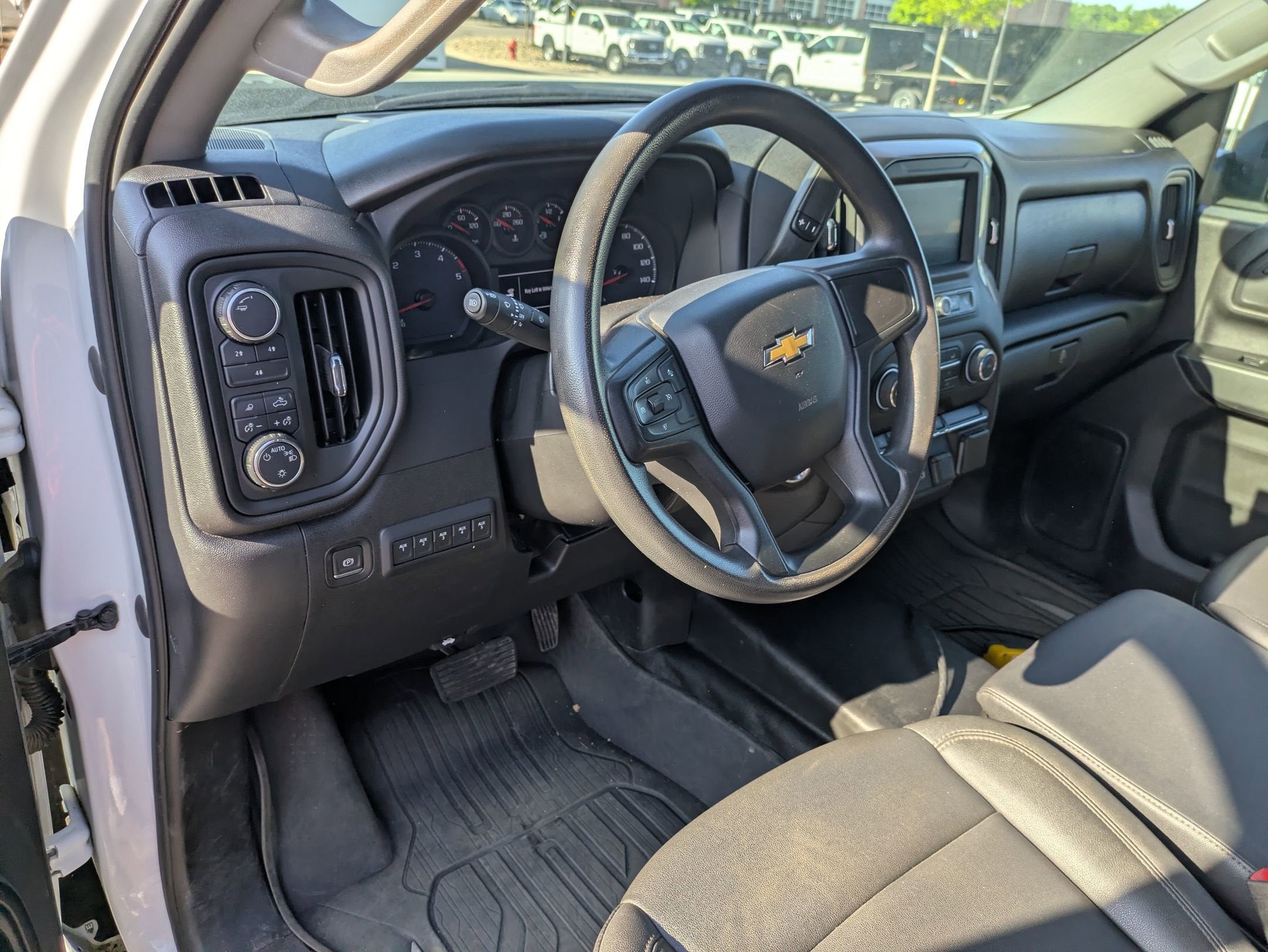 2024 Chevrolet Silverado 3500HD FLATBED DUMP WORK TRUCK