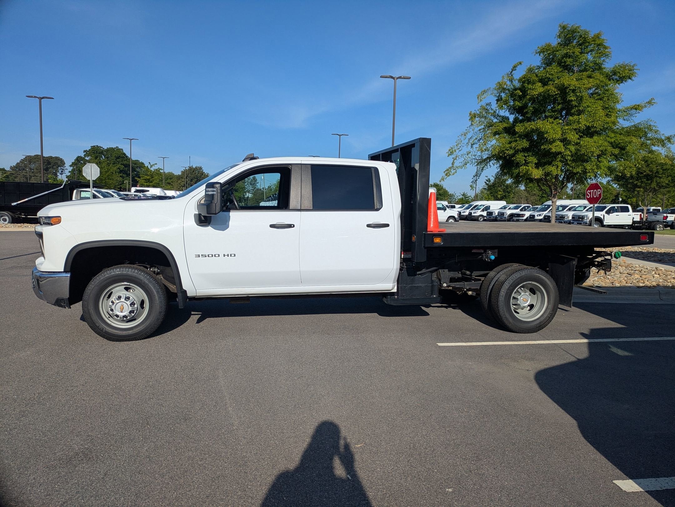 2024 Chevrolet Silverado 3500HD FLATBED DUMP WORK TRUCK