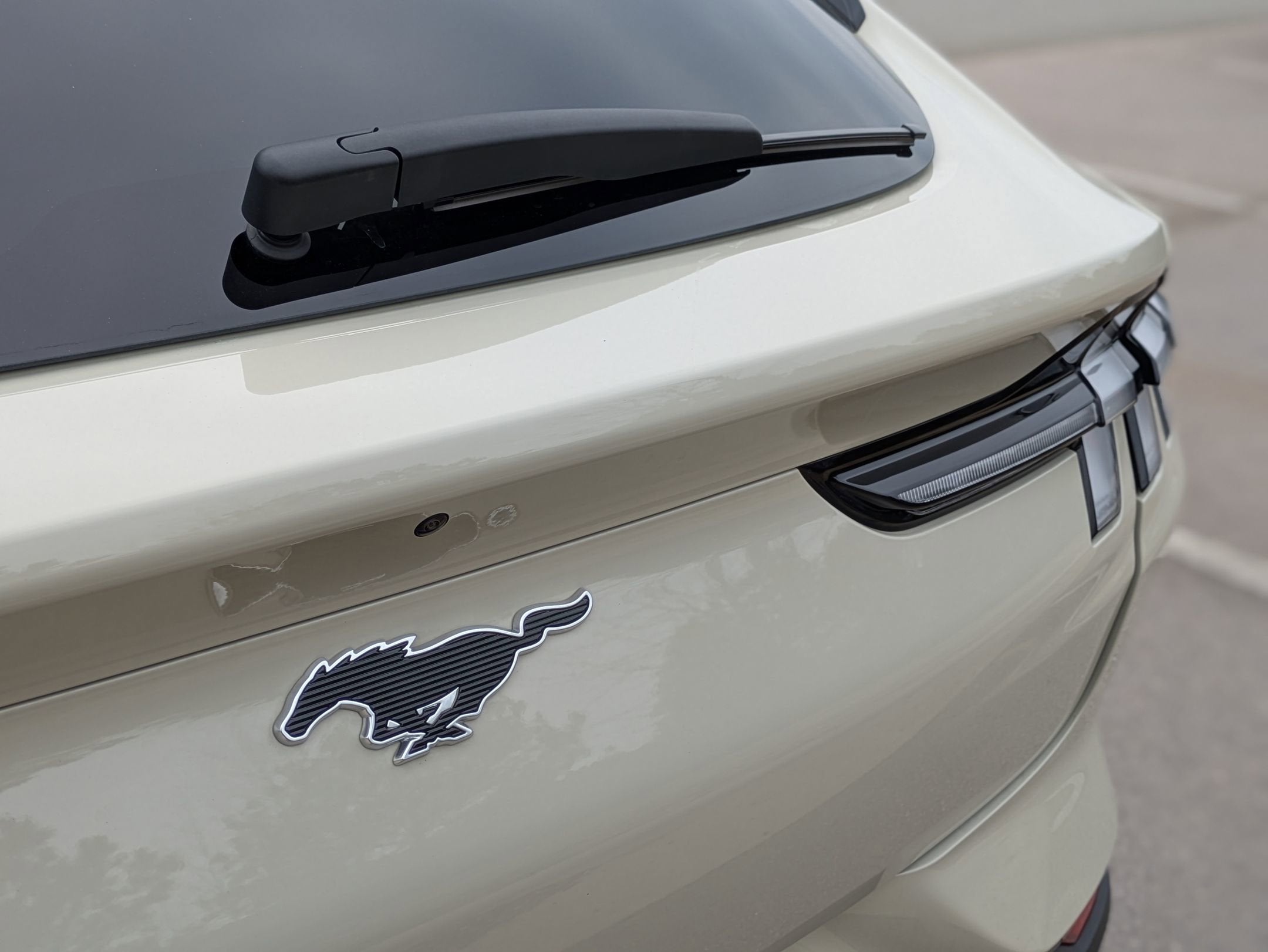 2025 Ford Mustang Mach-E Select