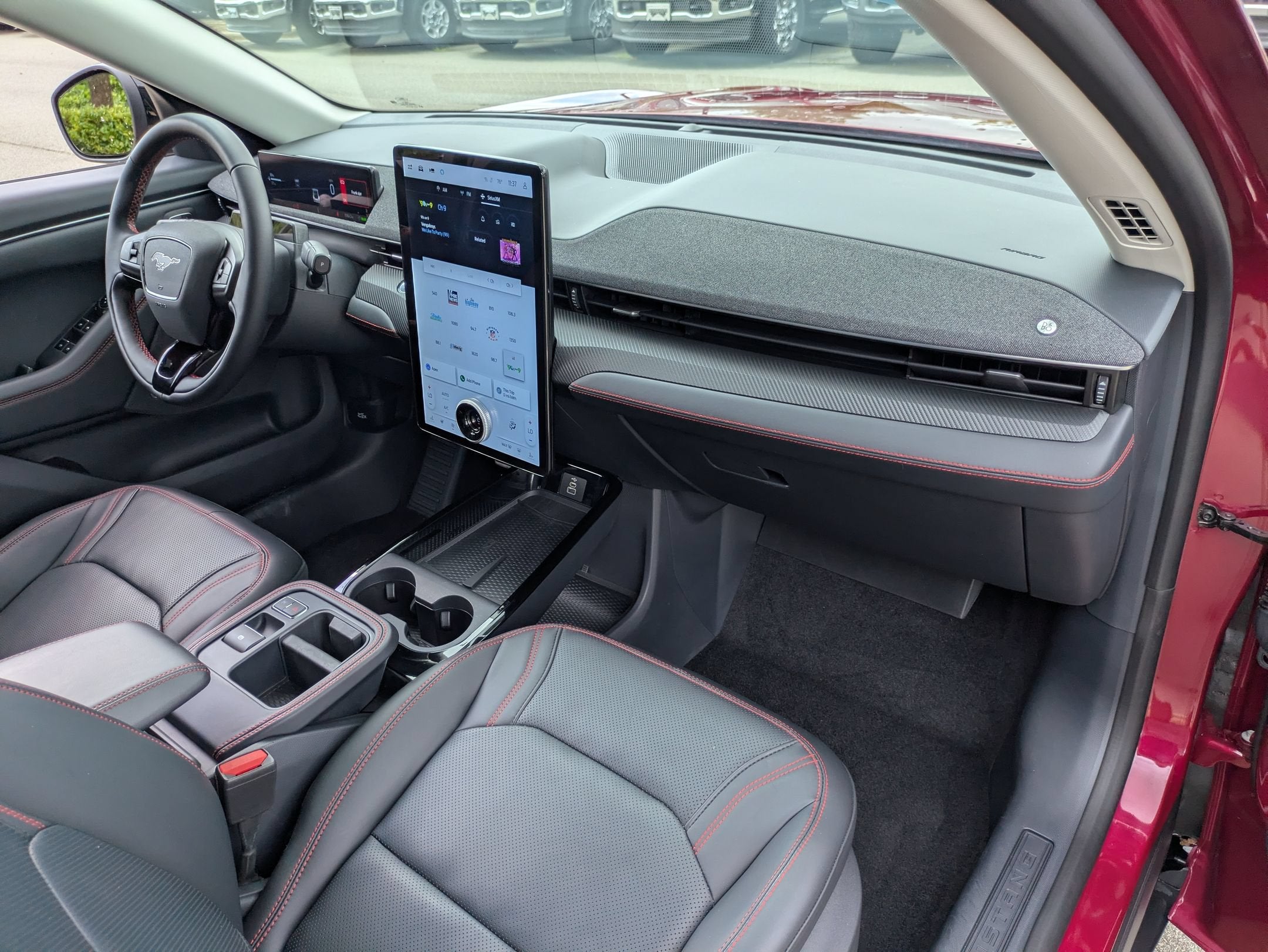 2025 Ford Mustang Mach-E Premium