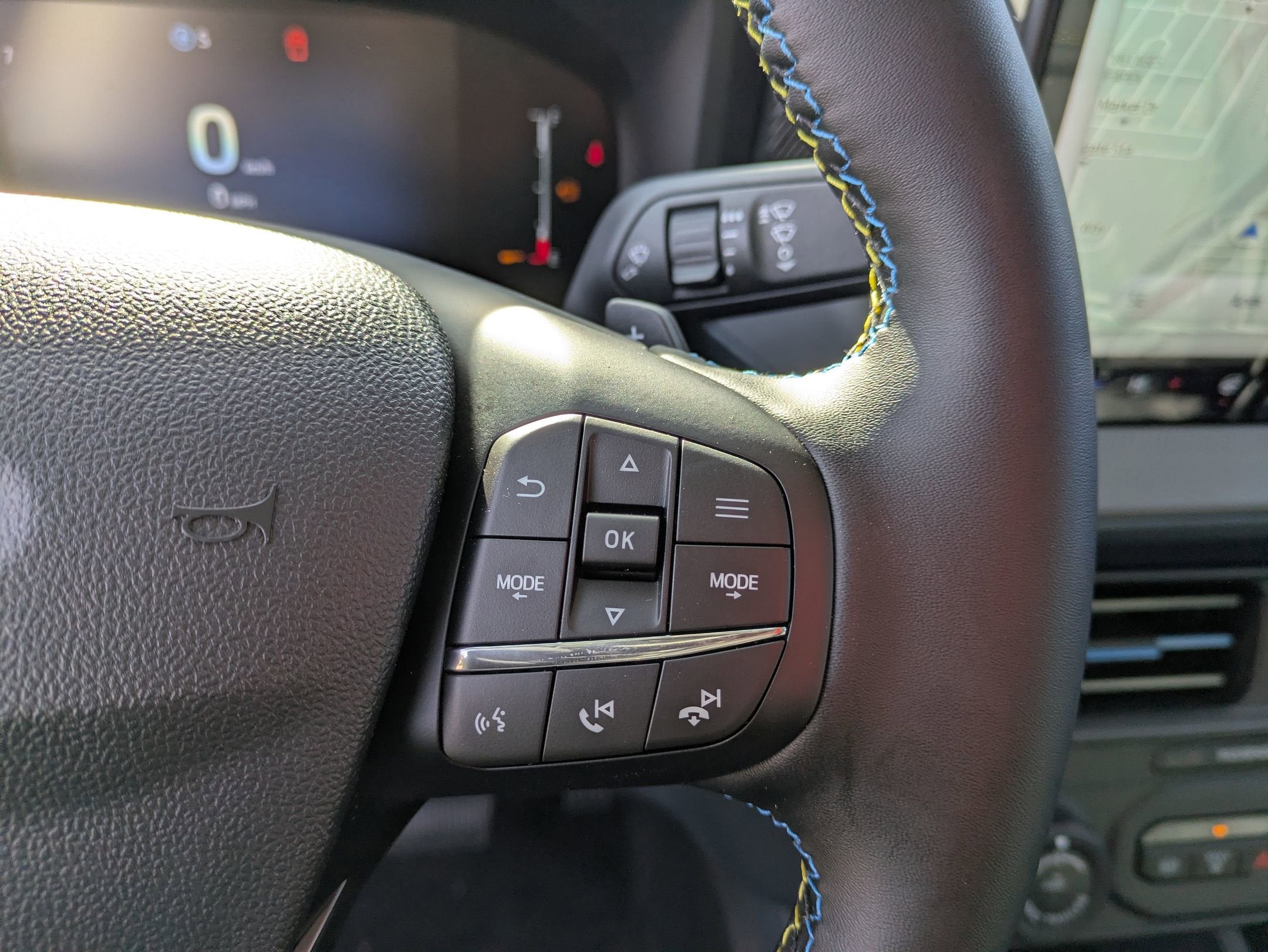 2026 Ford Maverick Lobo High