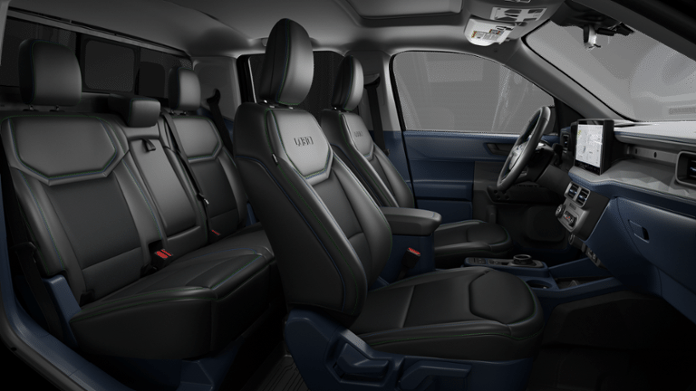 2026 Ford Maverick Lobo High - Crossroads Courtesy Demo