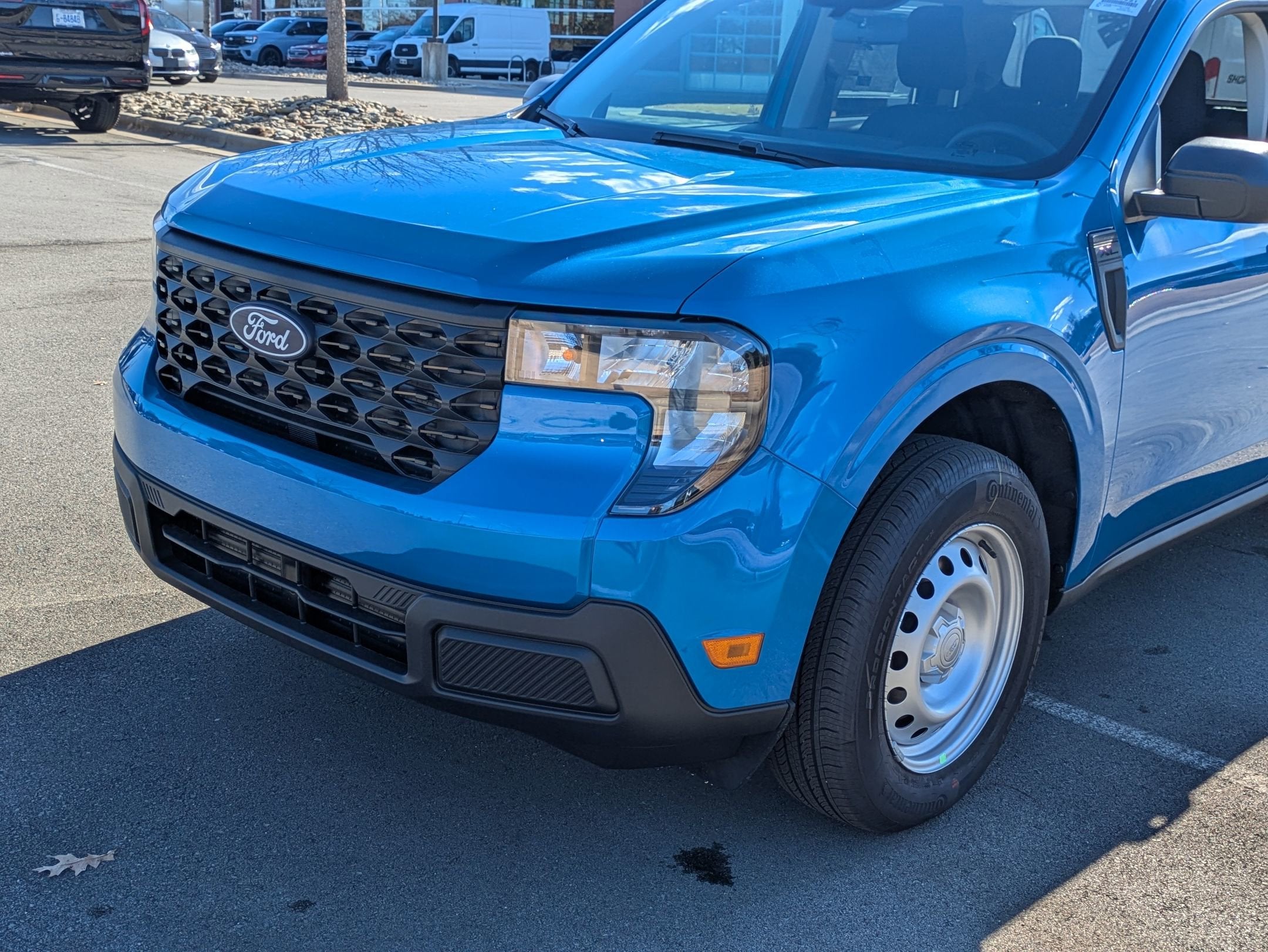 2025 Ford Maverick XL