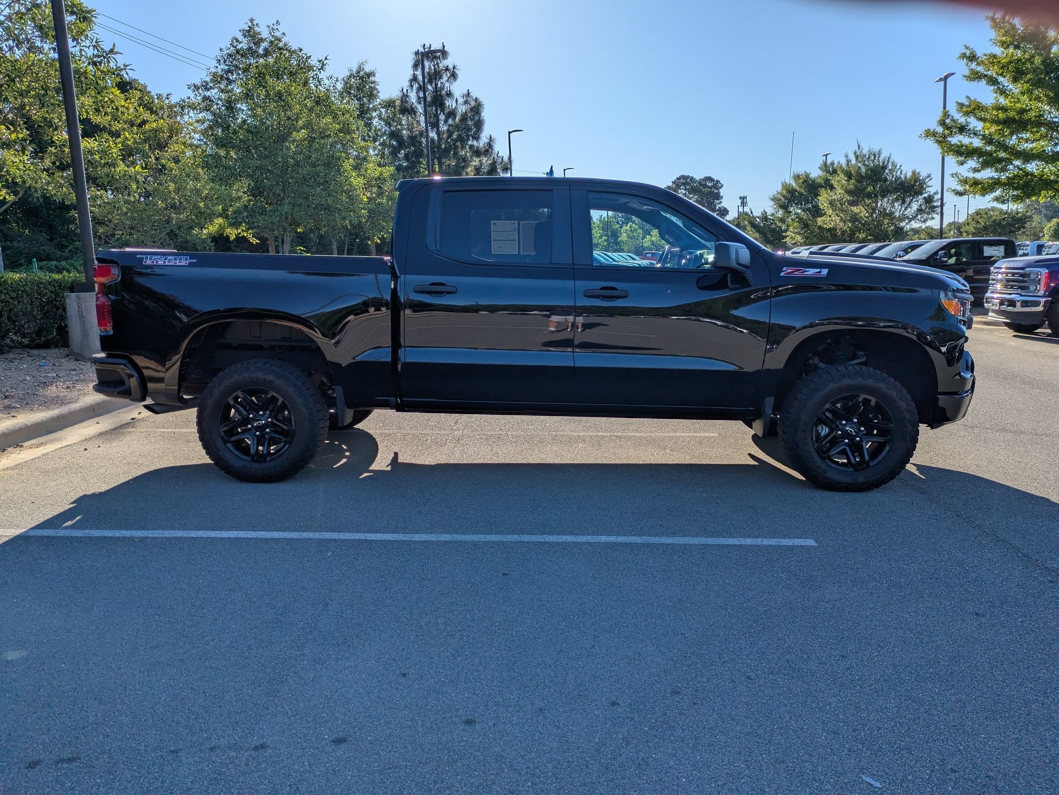 2024 Chevrolet Silverado 1500 Custom Trail Boss