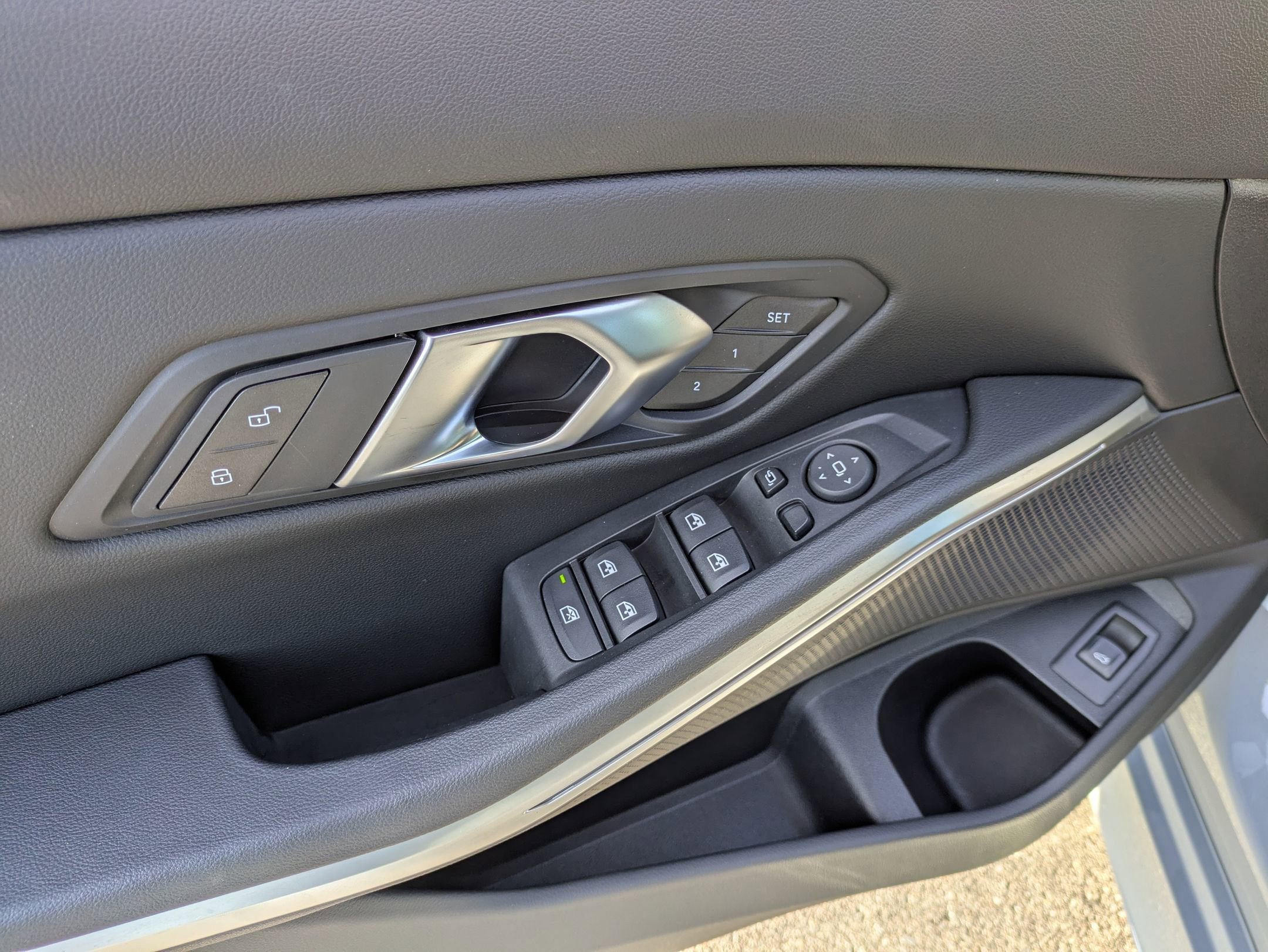 2025 BMW 3 Series 330i