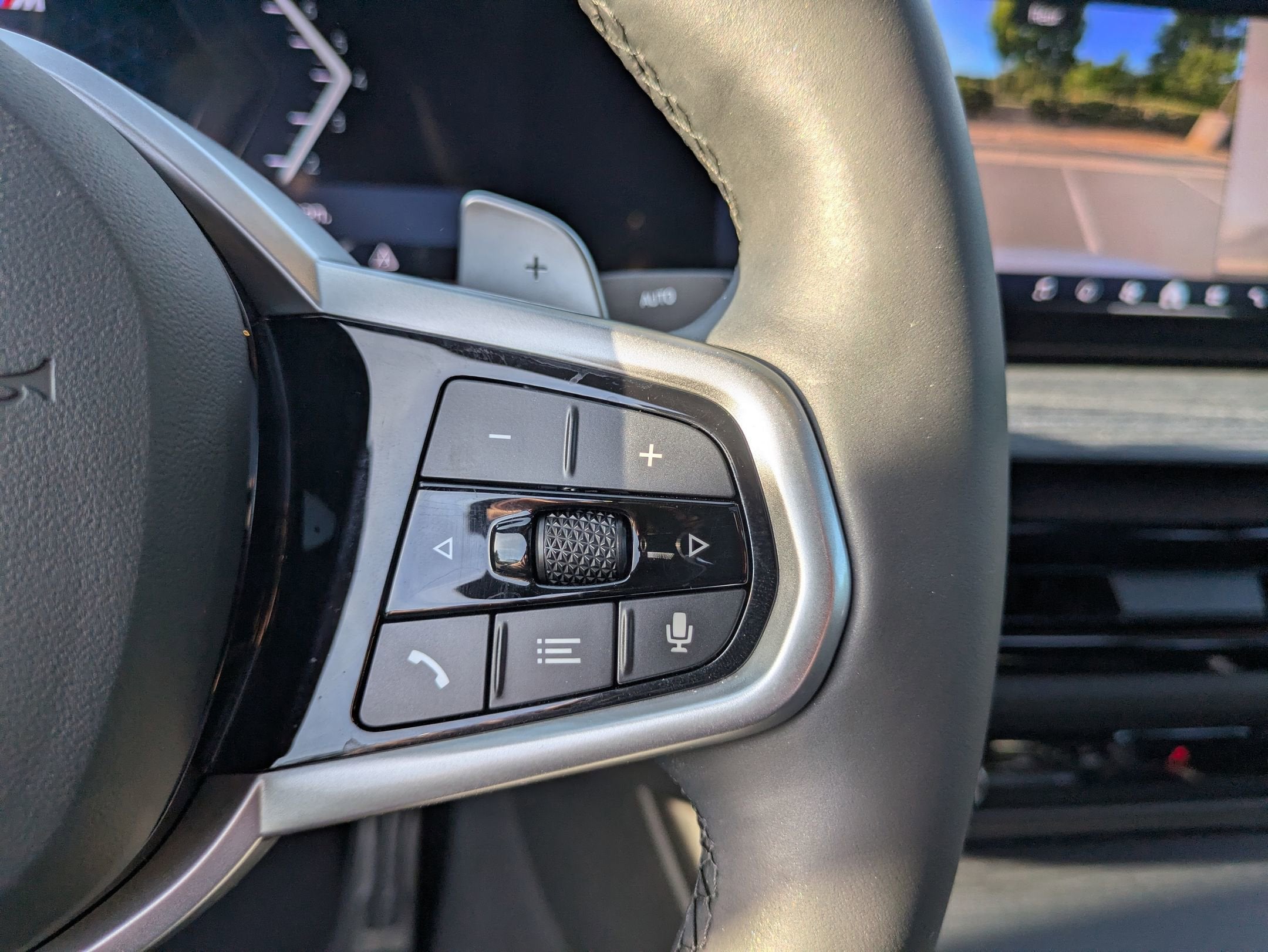 2025 BMW 3 Series 330i