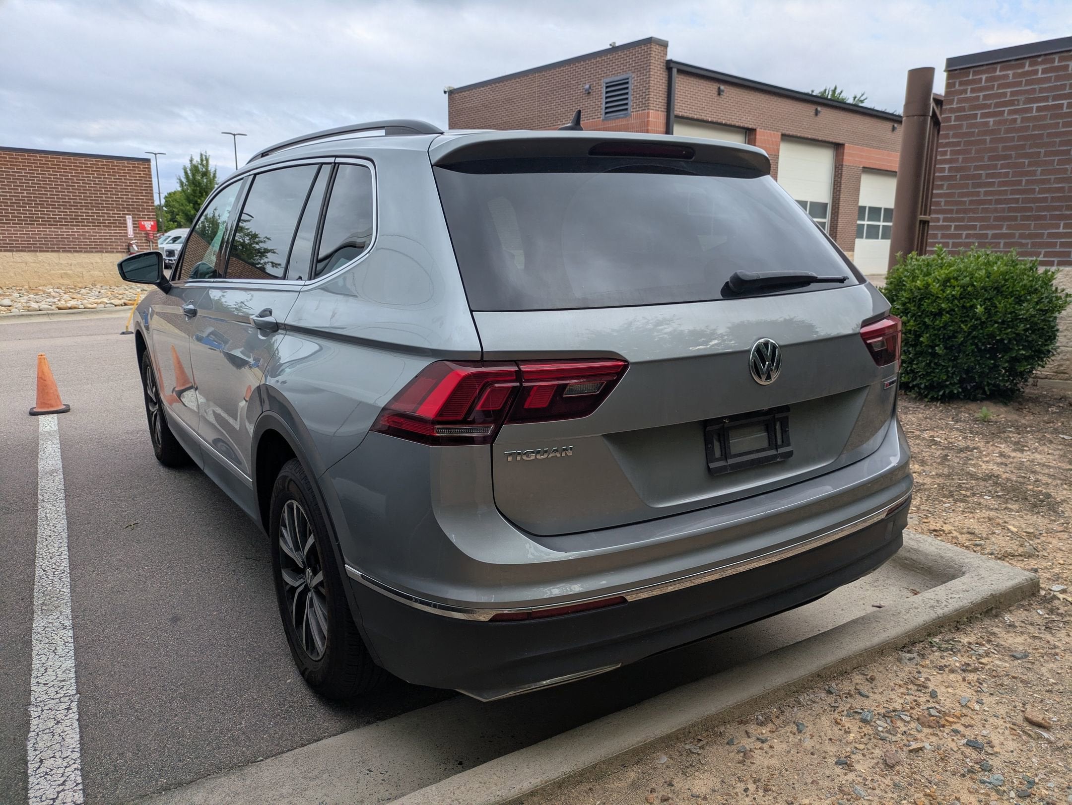 2020 Volkswagen Tiguan SE