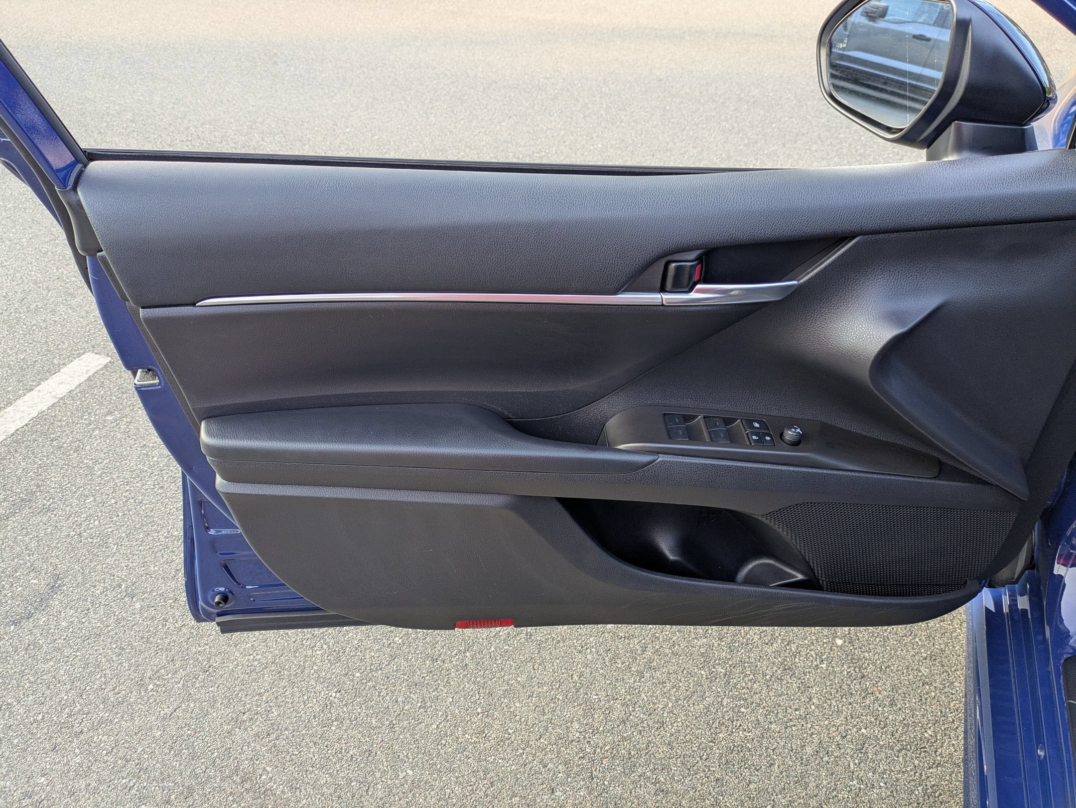 2023 Toyota Camry SE Nightshade