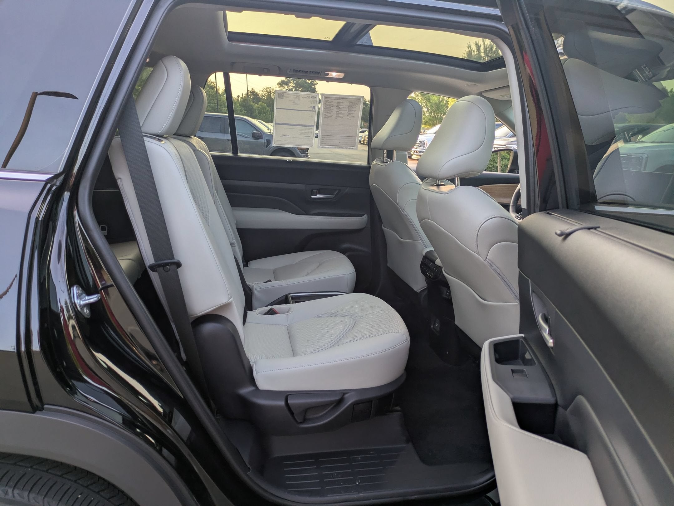 2025 Toyota Grand Highlander Platinum