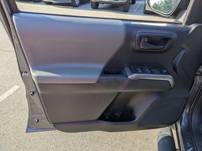 2021 Toyota Tacoma 4WD SR5
