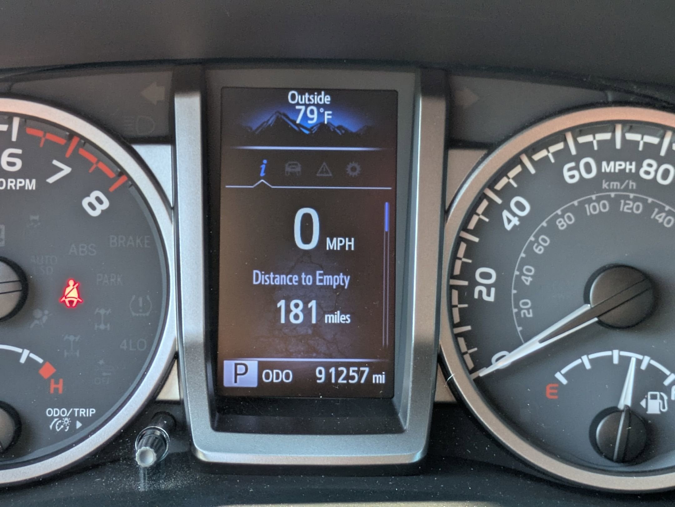 2021 Toyota Tacoma 4WD SR5
