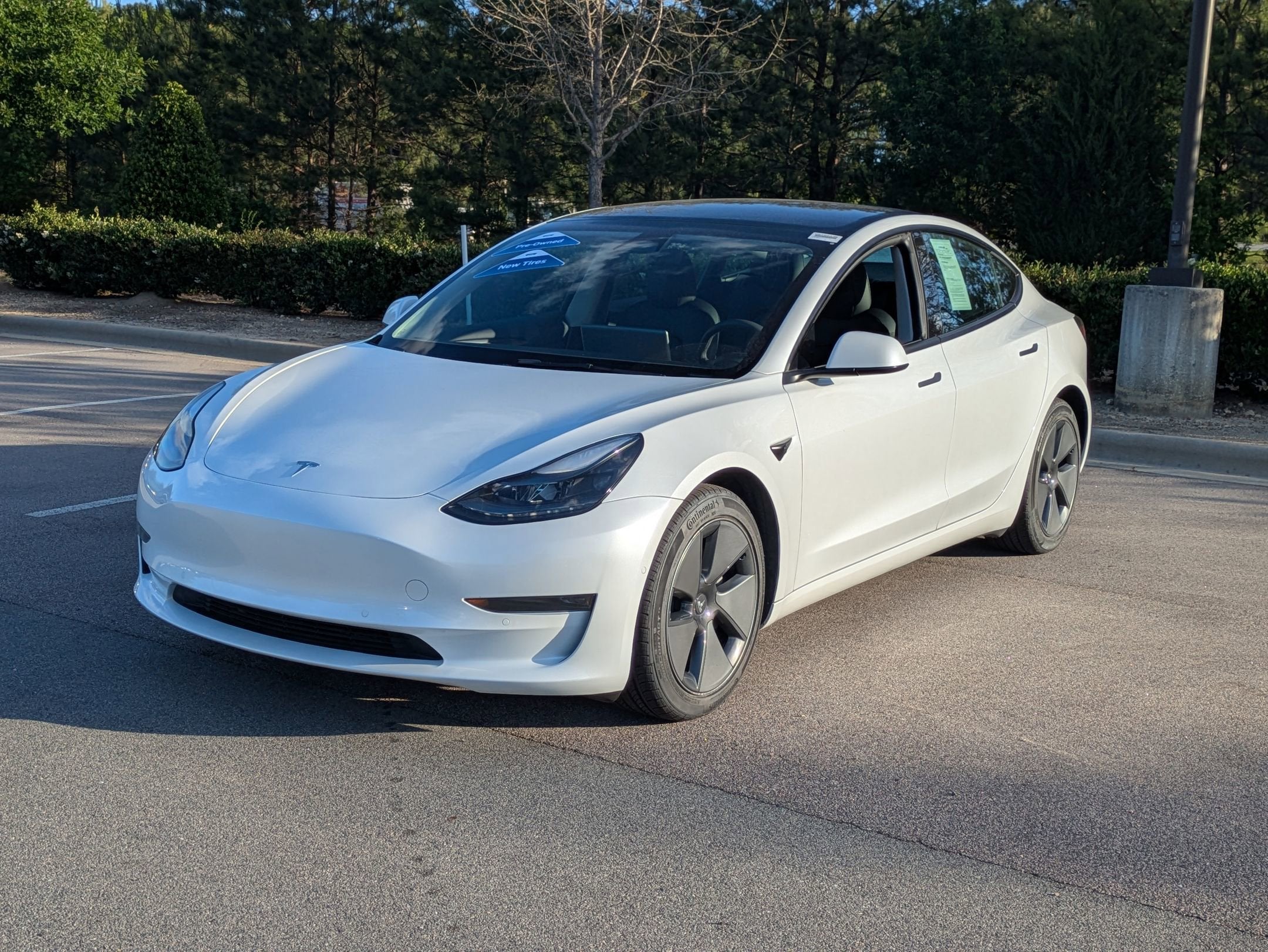 2022 Tesla Model 3 Base