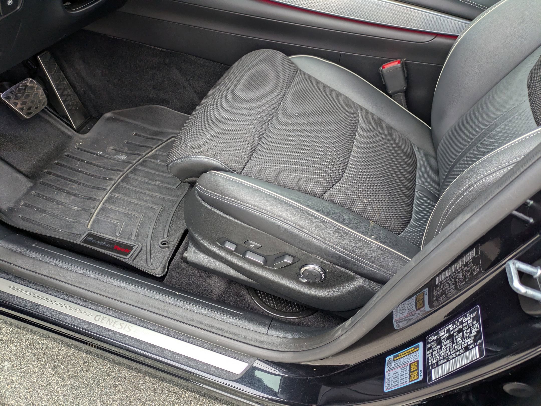 2023 Genesis GV70 2.5T