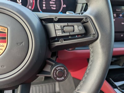 2025 Porsche Cayenne GTS
