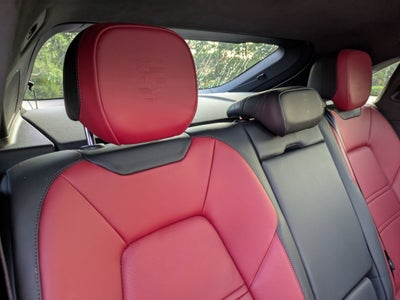 2025 Porsche Cayenne GTS