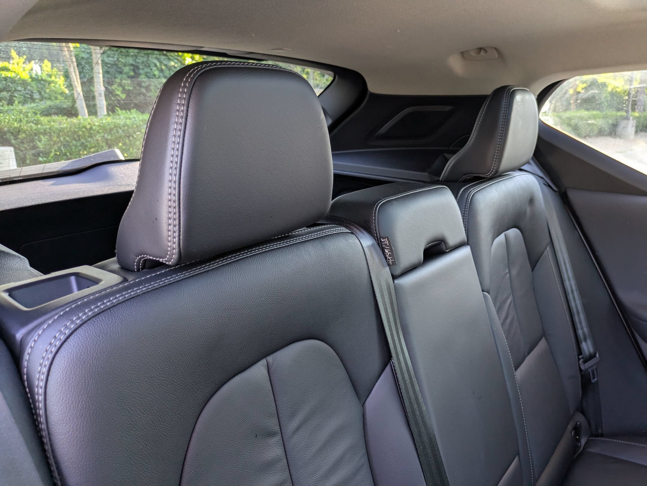 2023 Volvo XC40 Ultimate Dark Theme