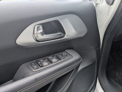 2023 Chrysler Pacifica Touring