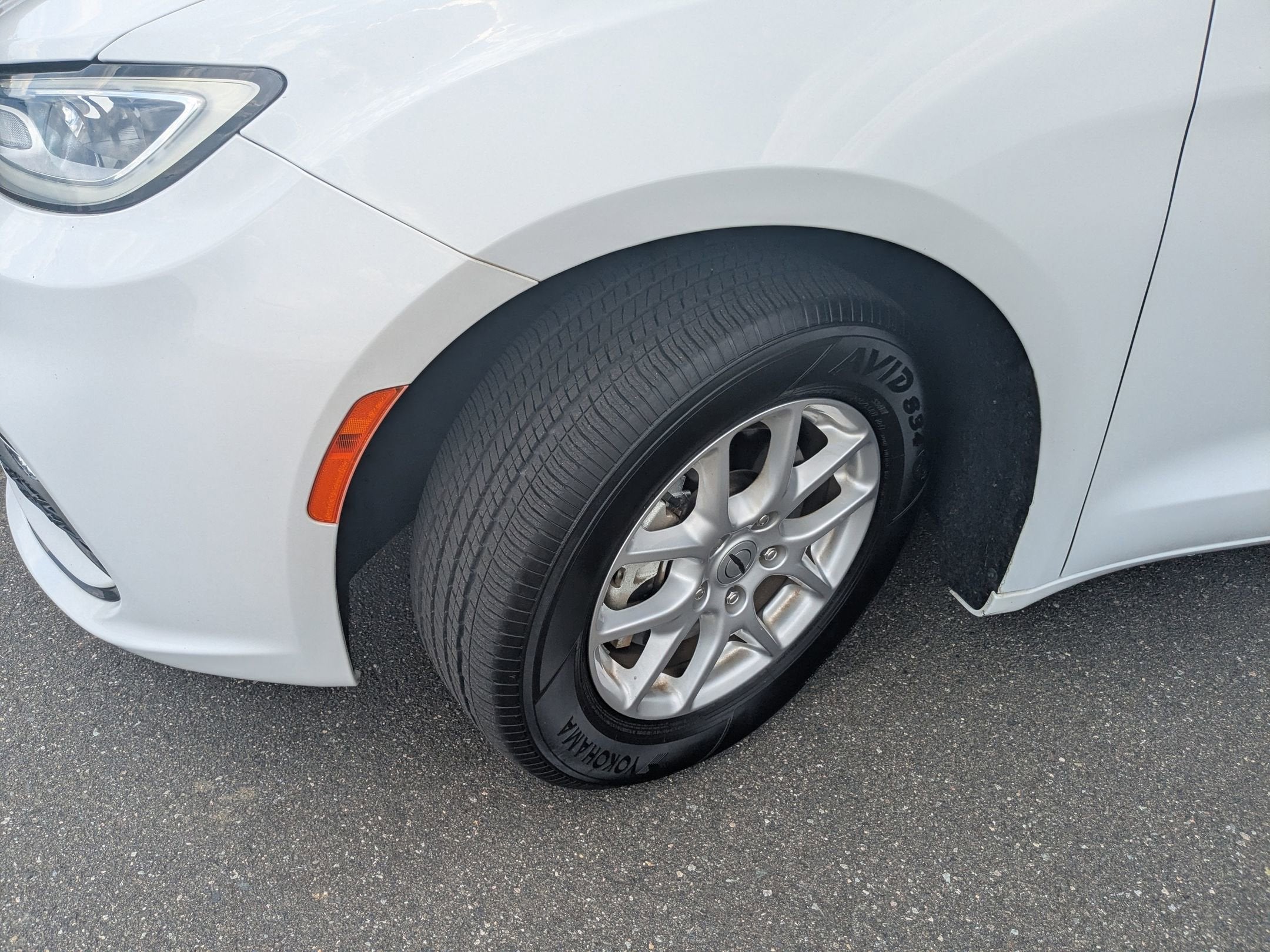 2023 Chrysler Pacifica Touring