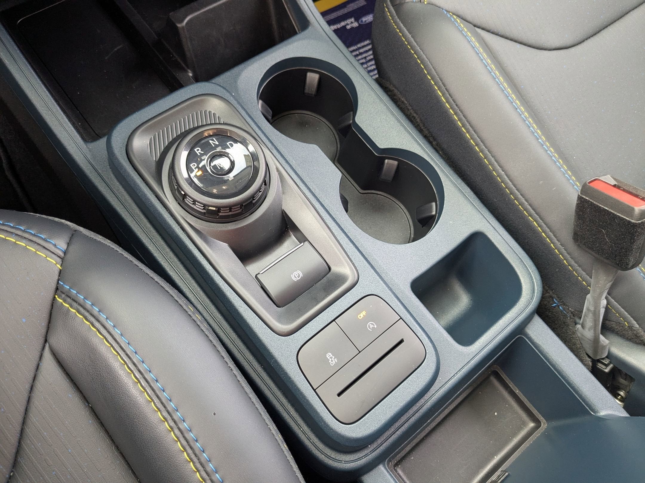 2025 Ford Maverick Lobo Standard