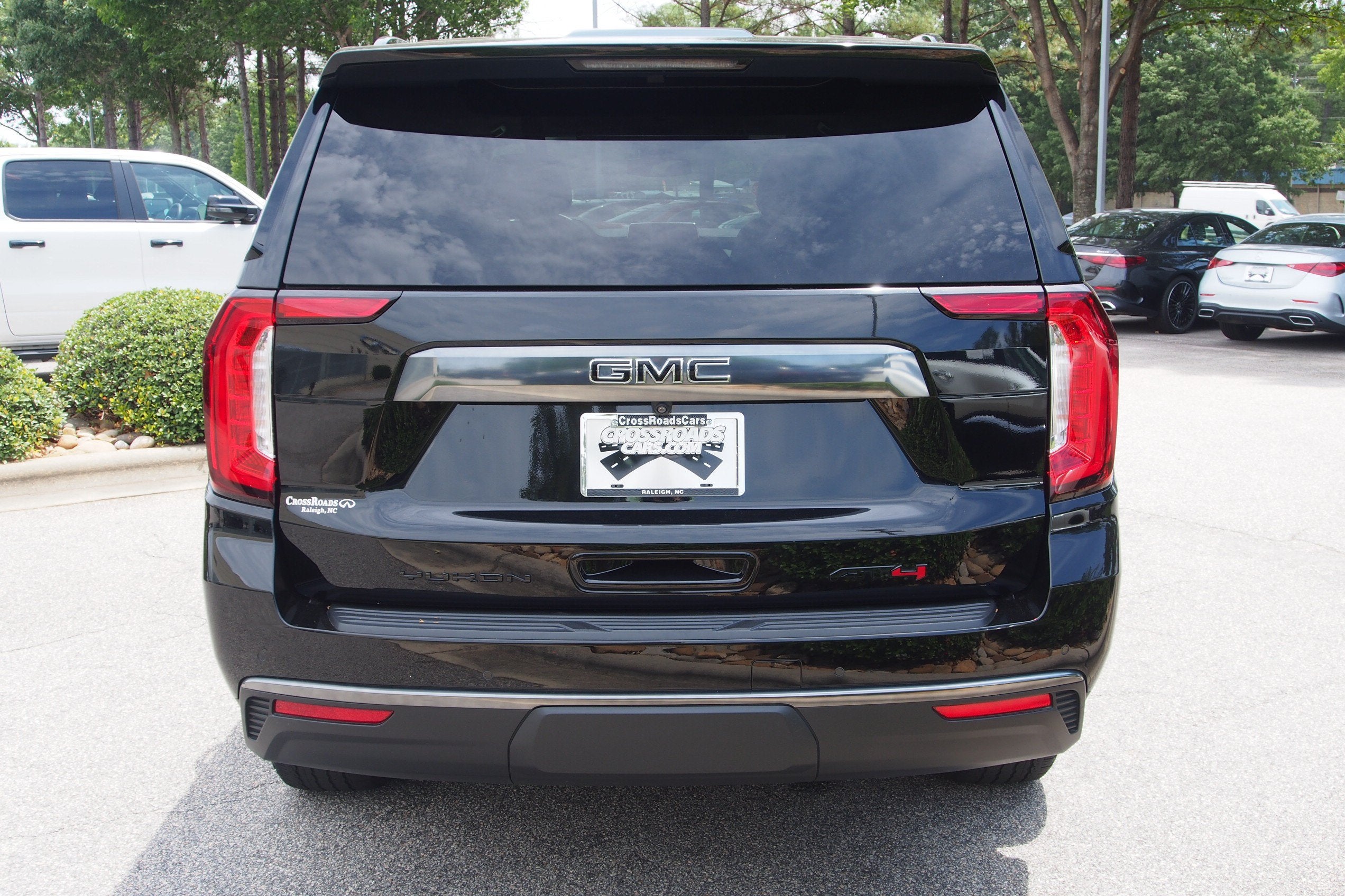 2023 GMC Yukon AT4