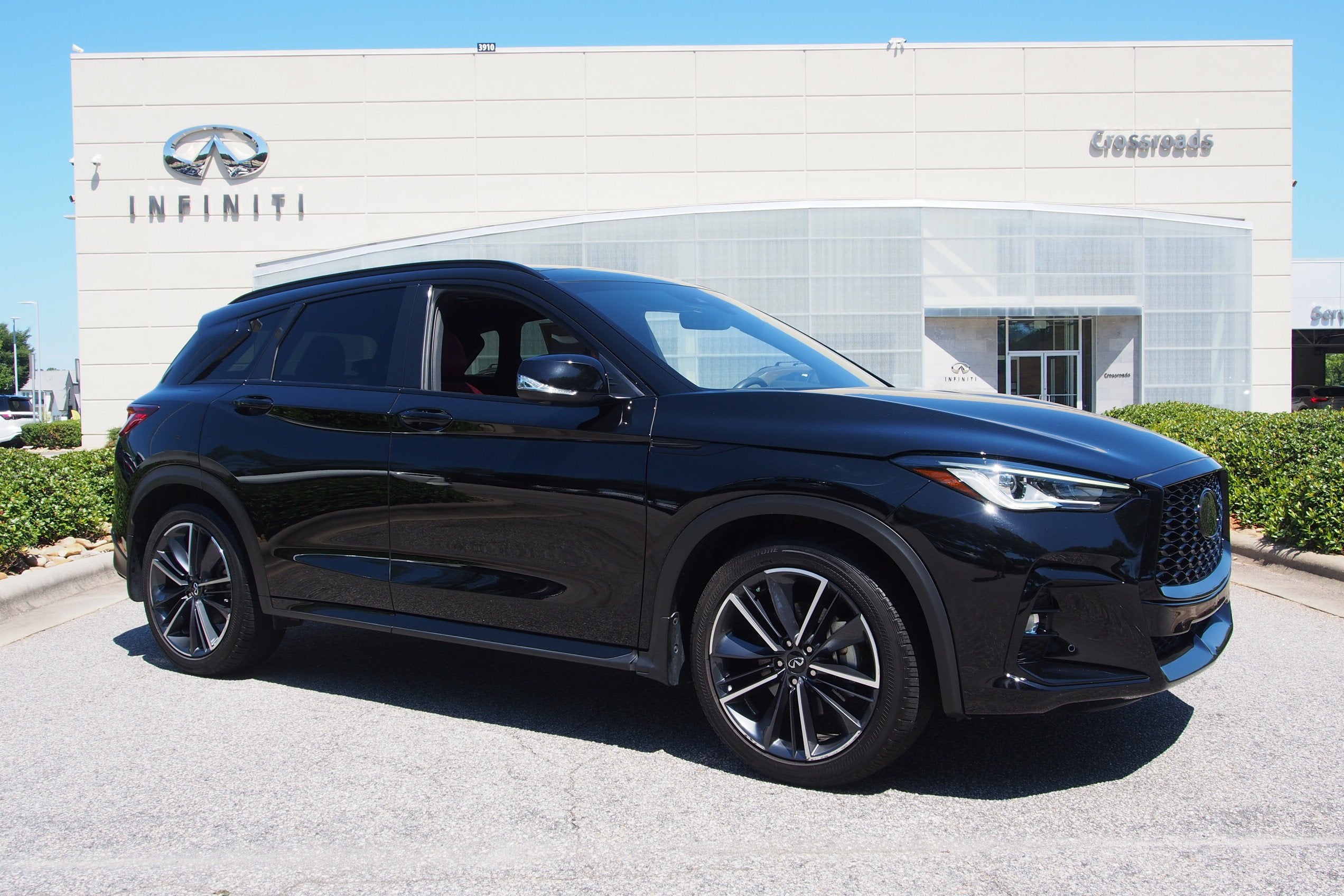 2023 INFINITI QX50 SPORT