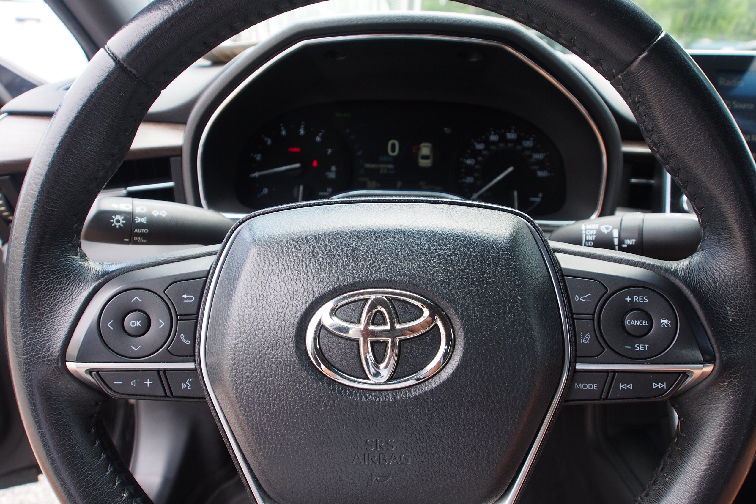 2019 Toyota Avalon XLE