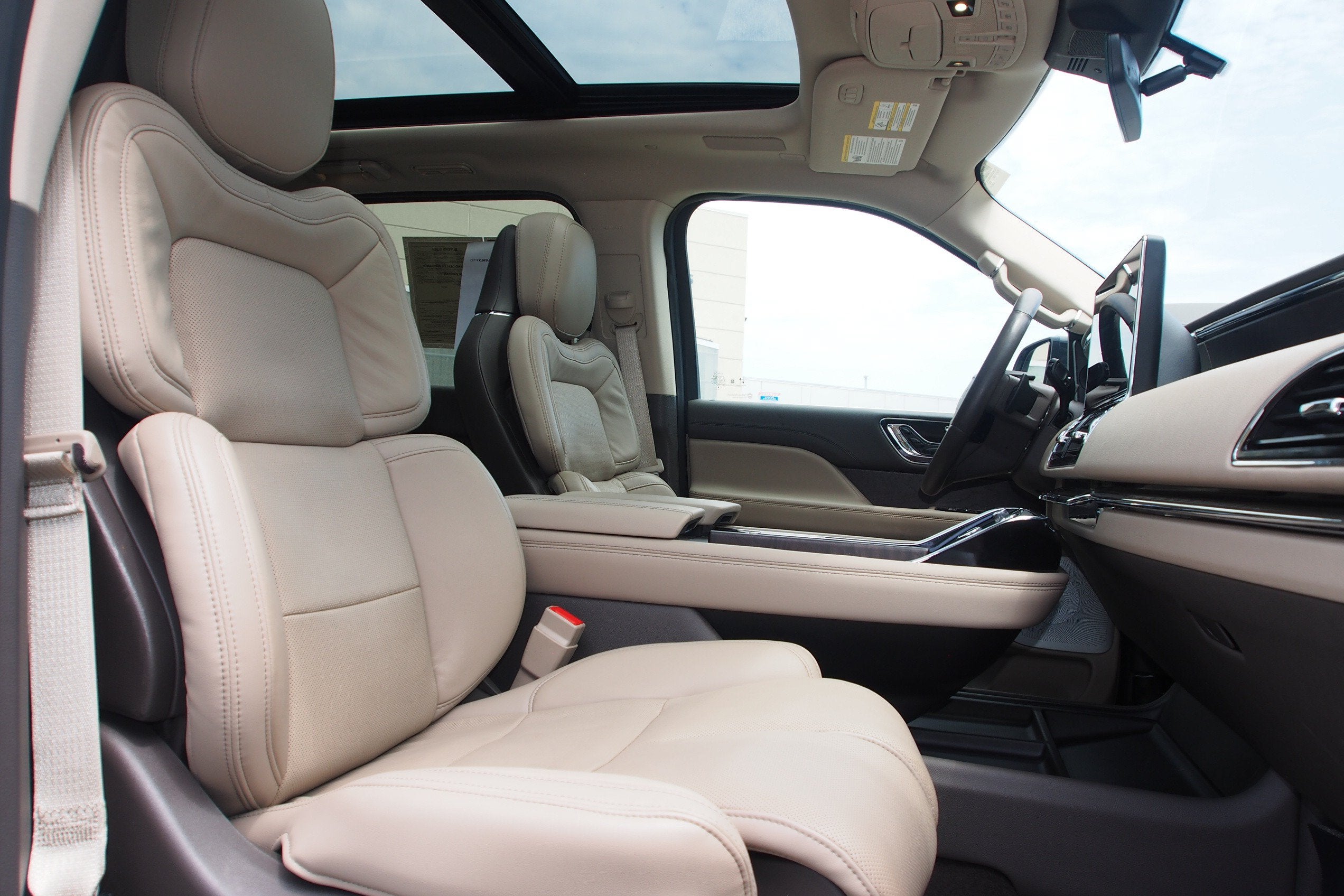 2024 Lincoln Navigator L Reserve