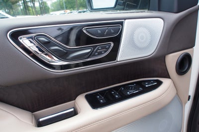 2024 Lincoln Navigator L Reserve