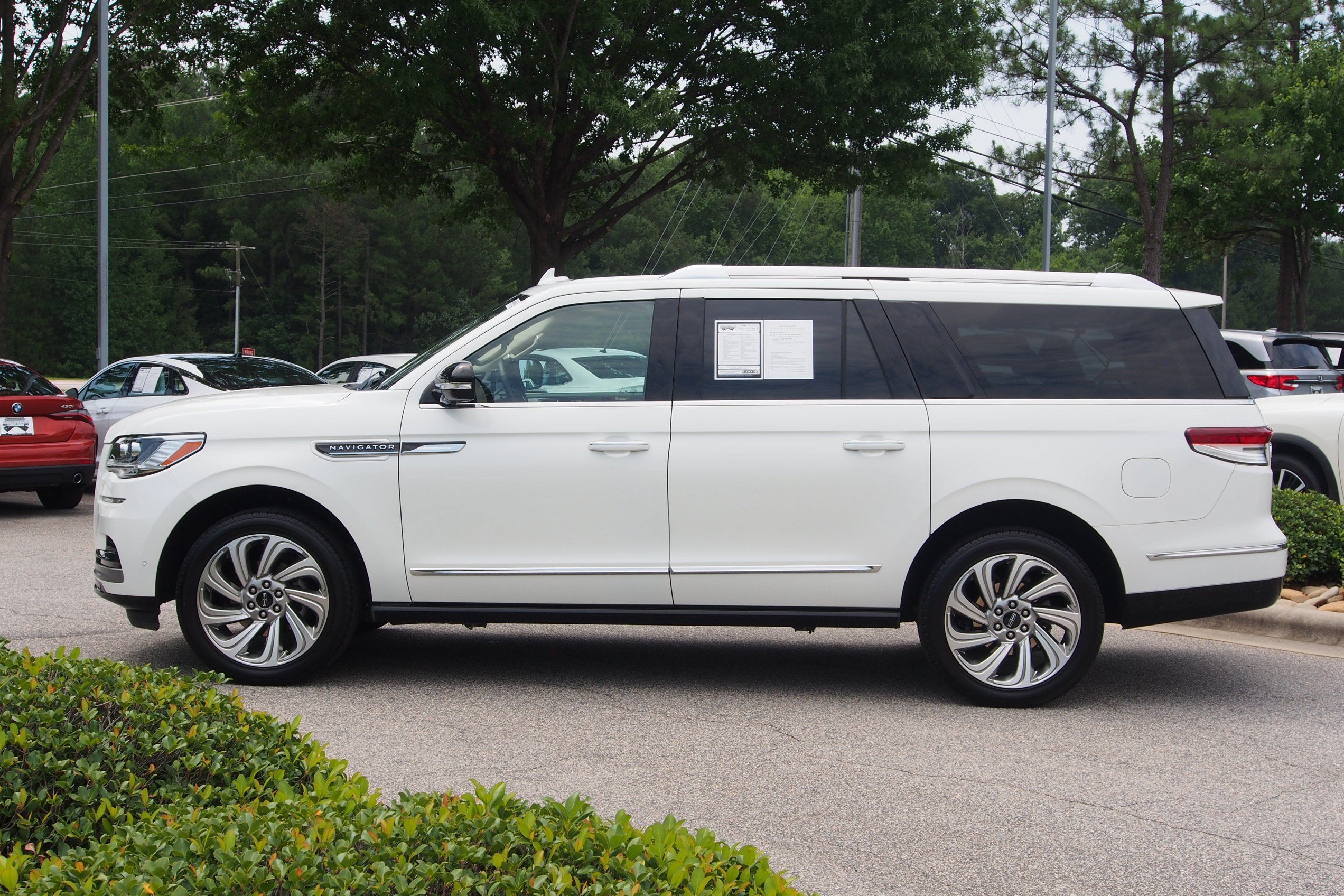 2024 Lincoln Navigator L Reserve