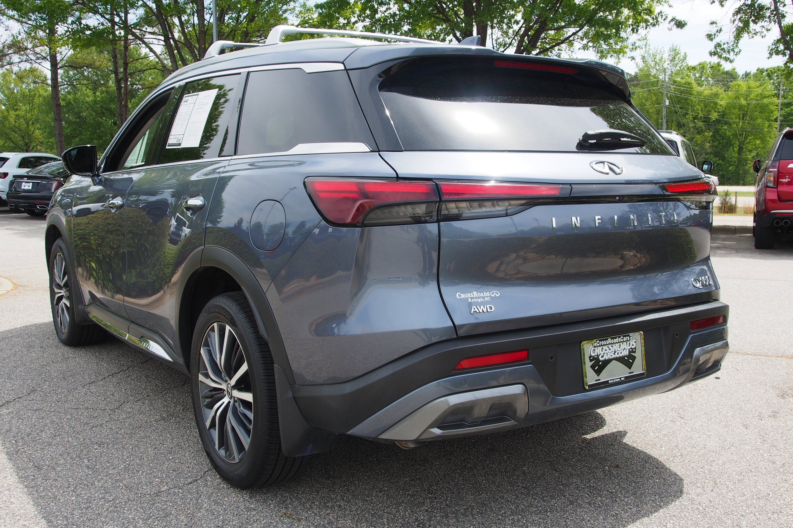 2025 INFINITI QX60 SENSORY