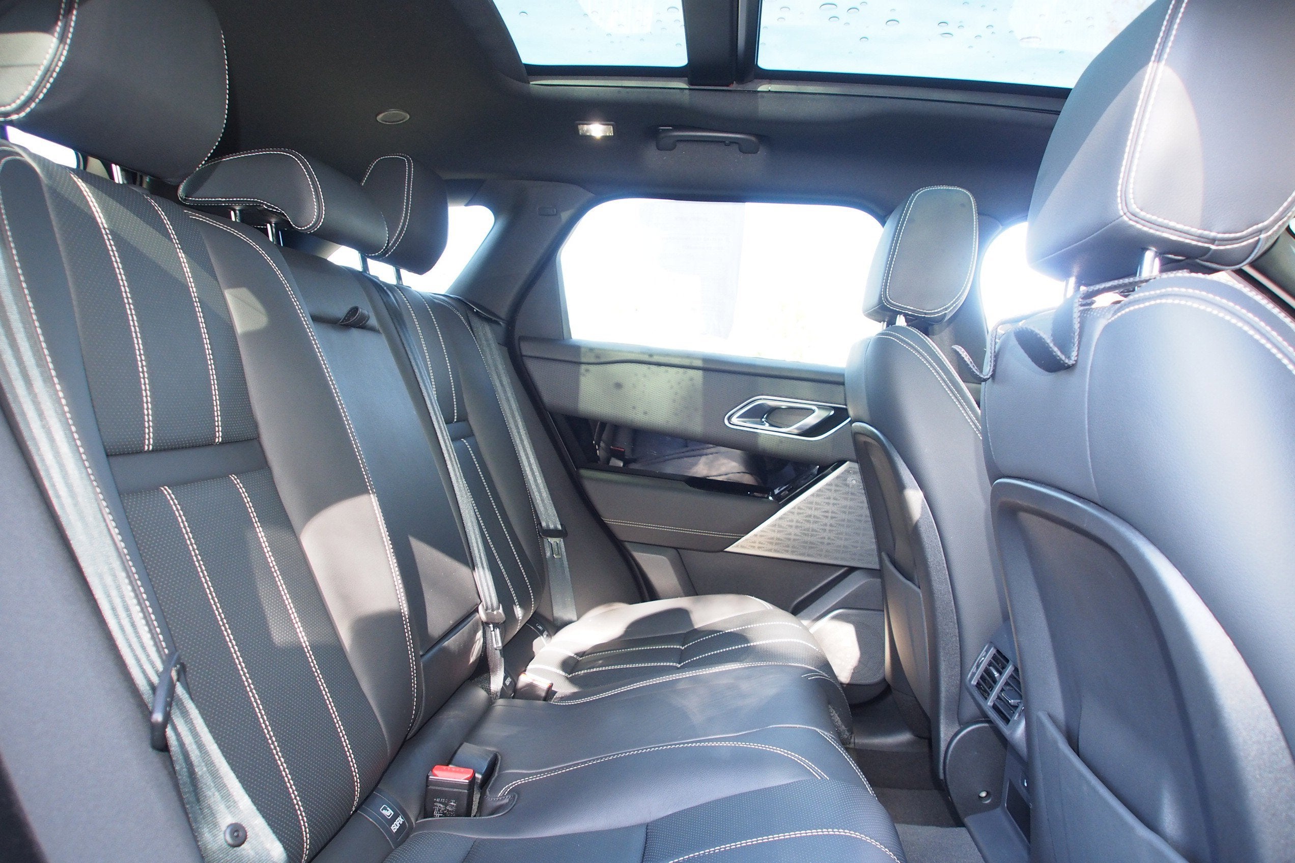 2023 Land Rover Range Rover Velar HST