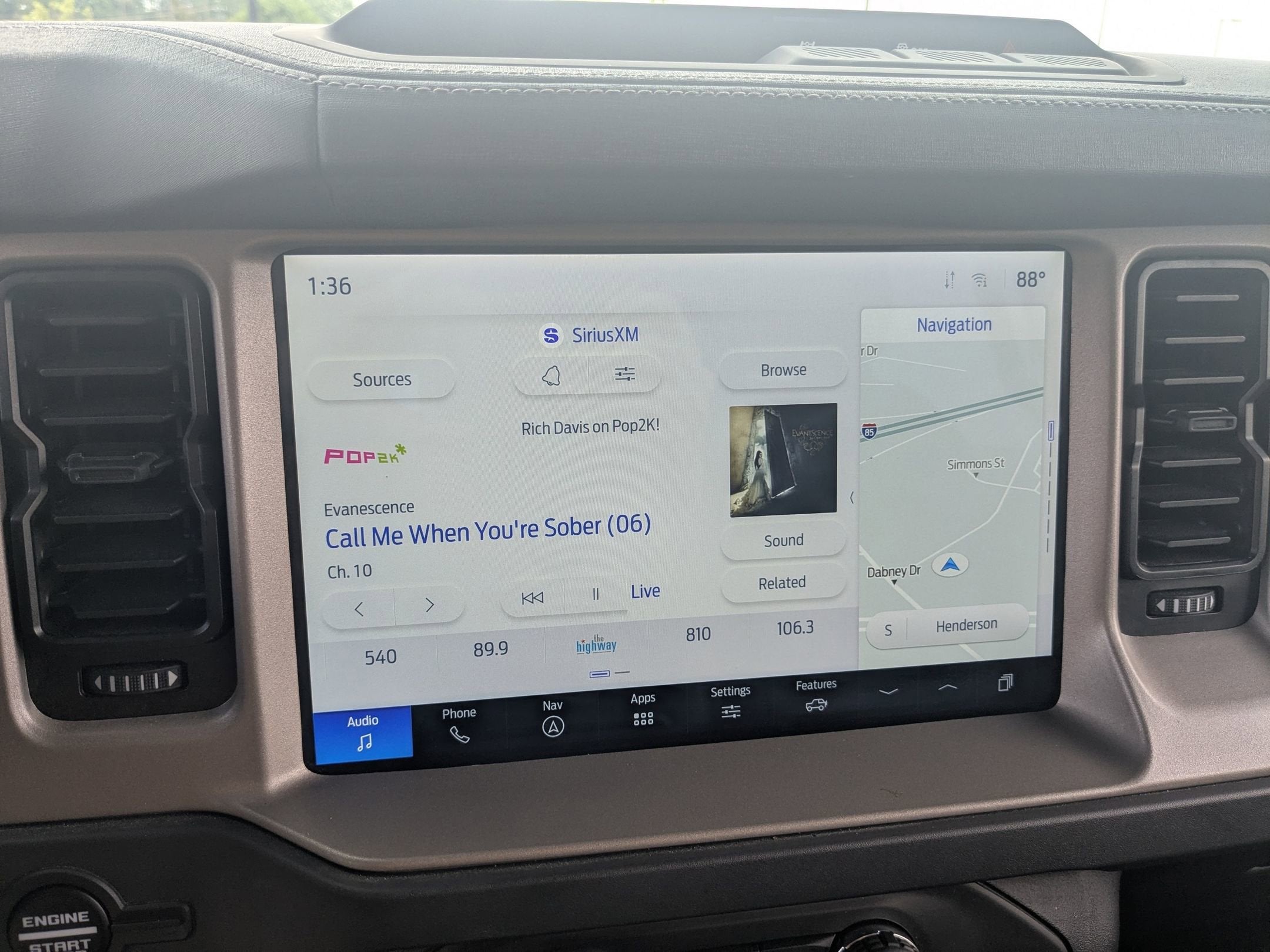 2025 Ford Bronco Outer Banks