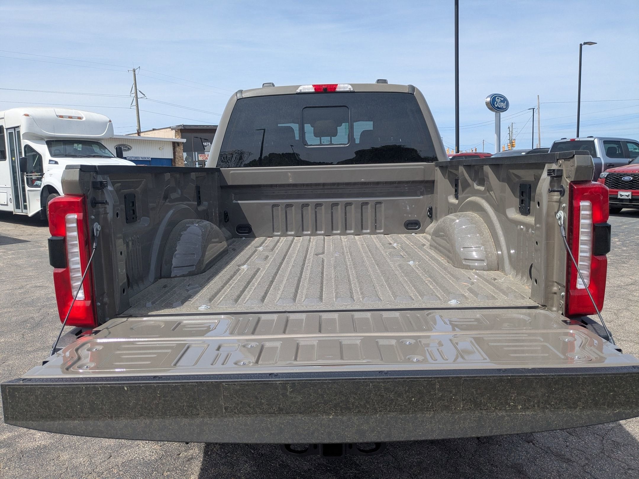 2026 Ford Super Duty F-250 SRW LARIAT