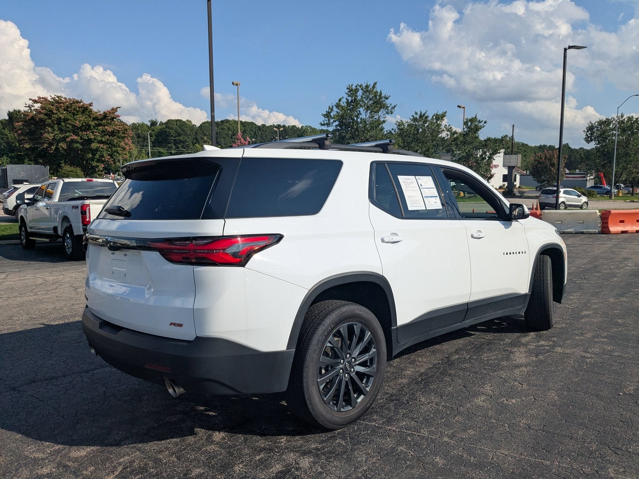 2023 Chevrolet Traverse RS