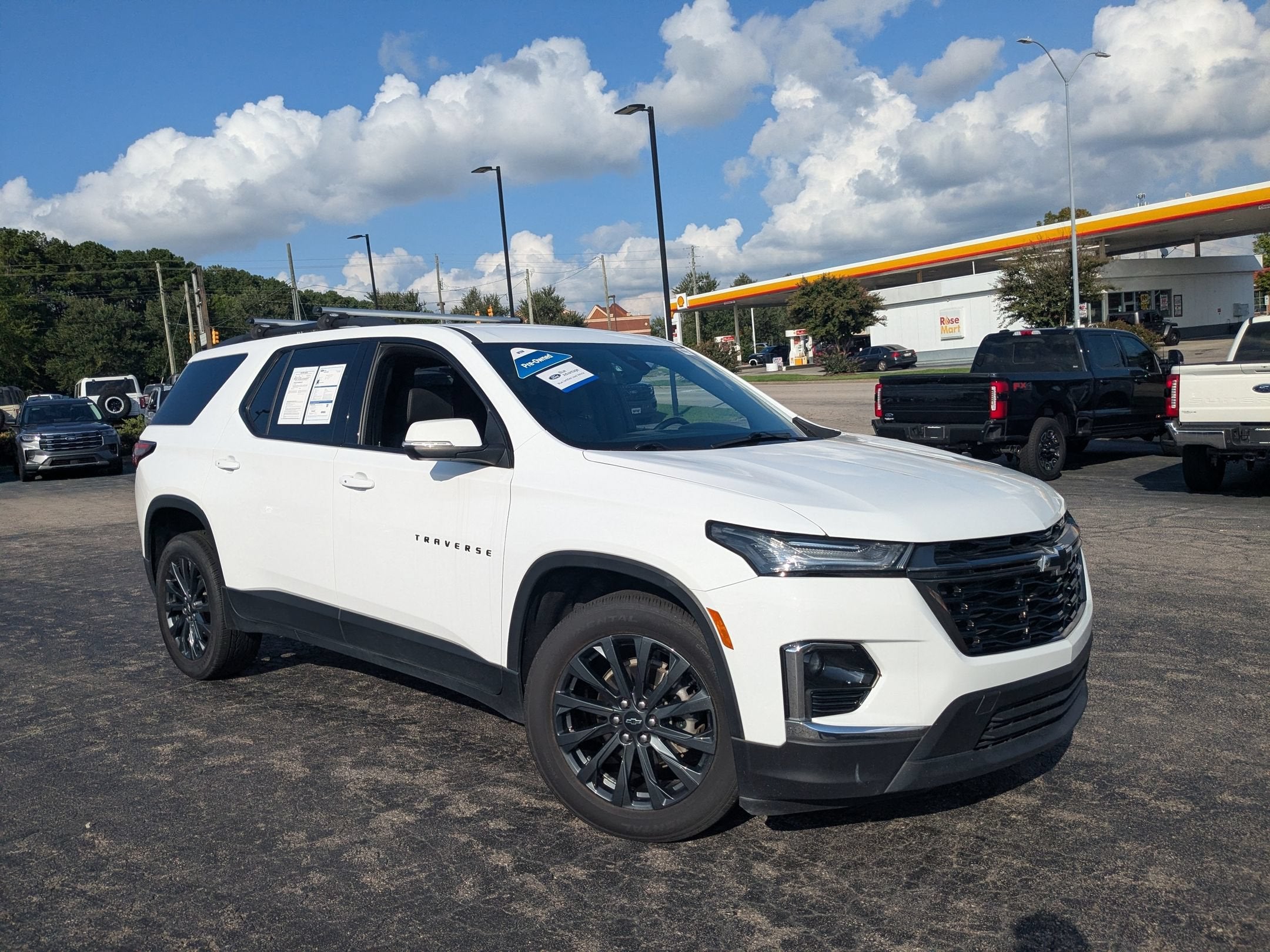 2023 Chevrolet Traverse RS
