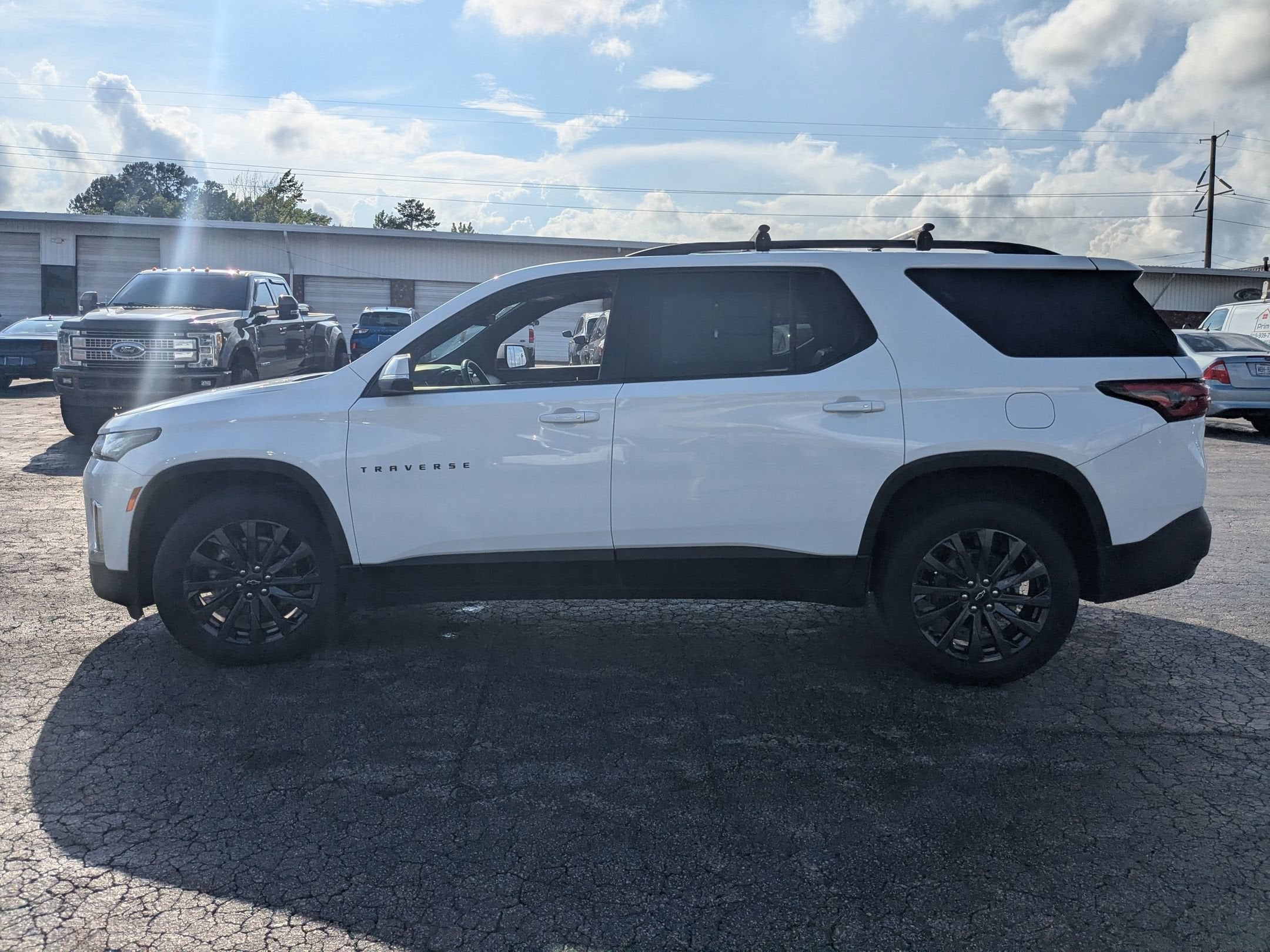 2023 Chevrolet Traverse RS